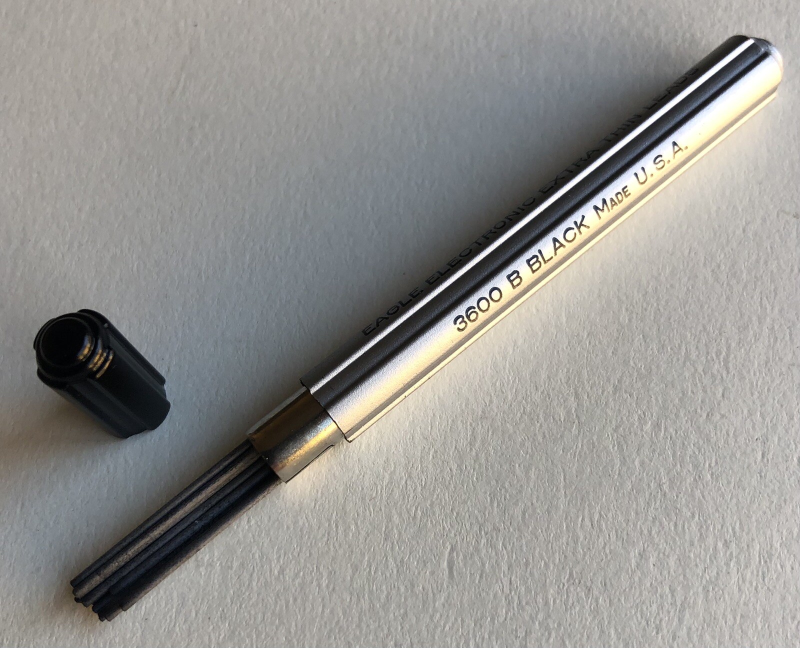 Vintage EAGLE ELECTRONIC B BLACK .9mm Mechanical Pencil Leads NOS Pack Of 12 USA