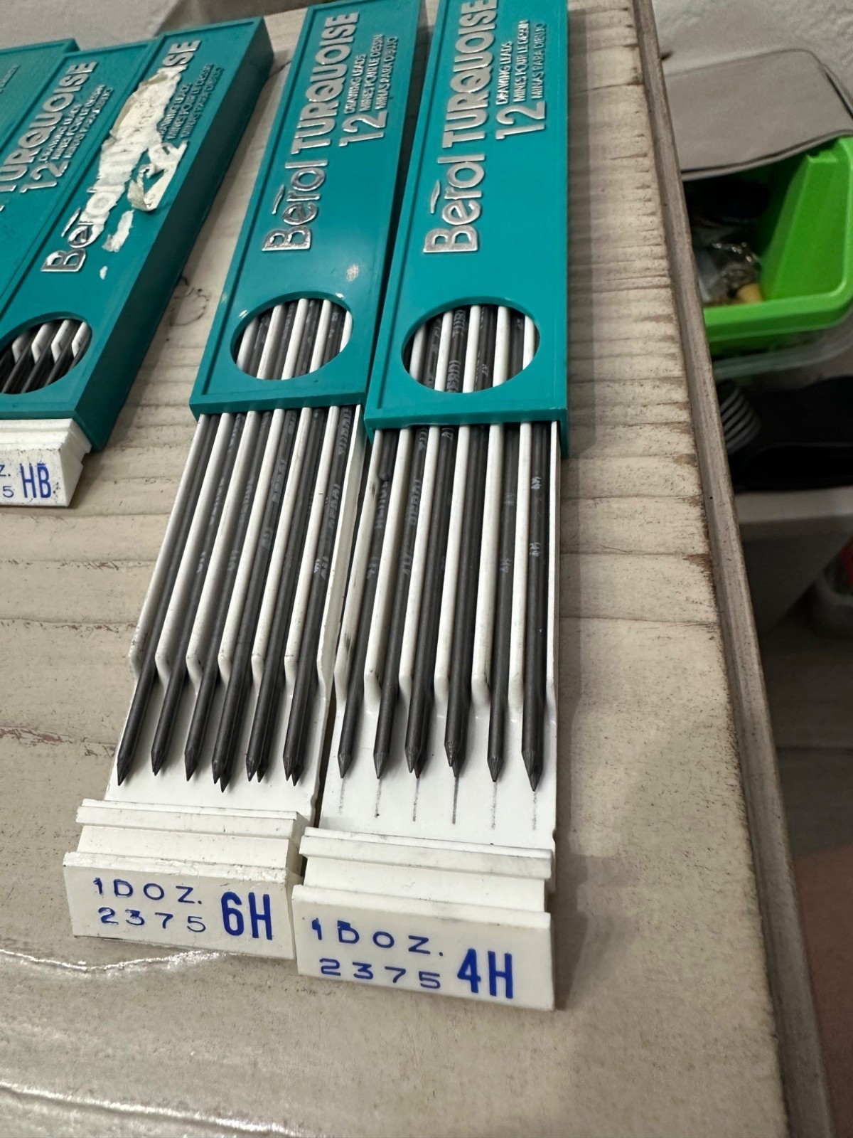 Berol Turquoise Drawing Leads 12-Pack In Assorted Hardness Grades