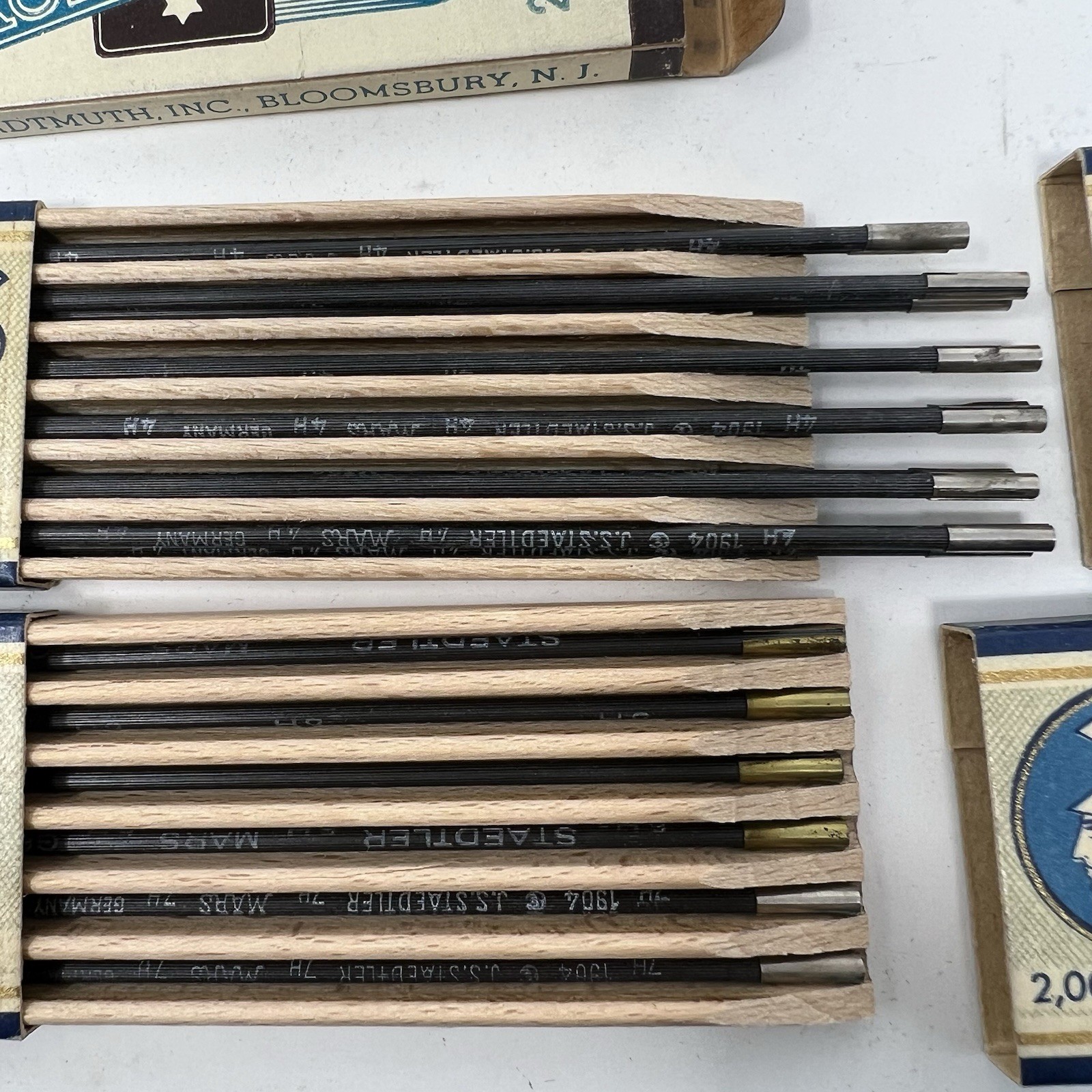 Huge lot AW FABER CASTELL 9030 KOH-I-NOOR STAEDTLER MARS Leads Refills Pencils