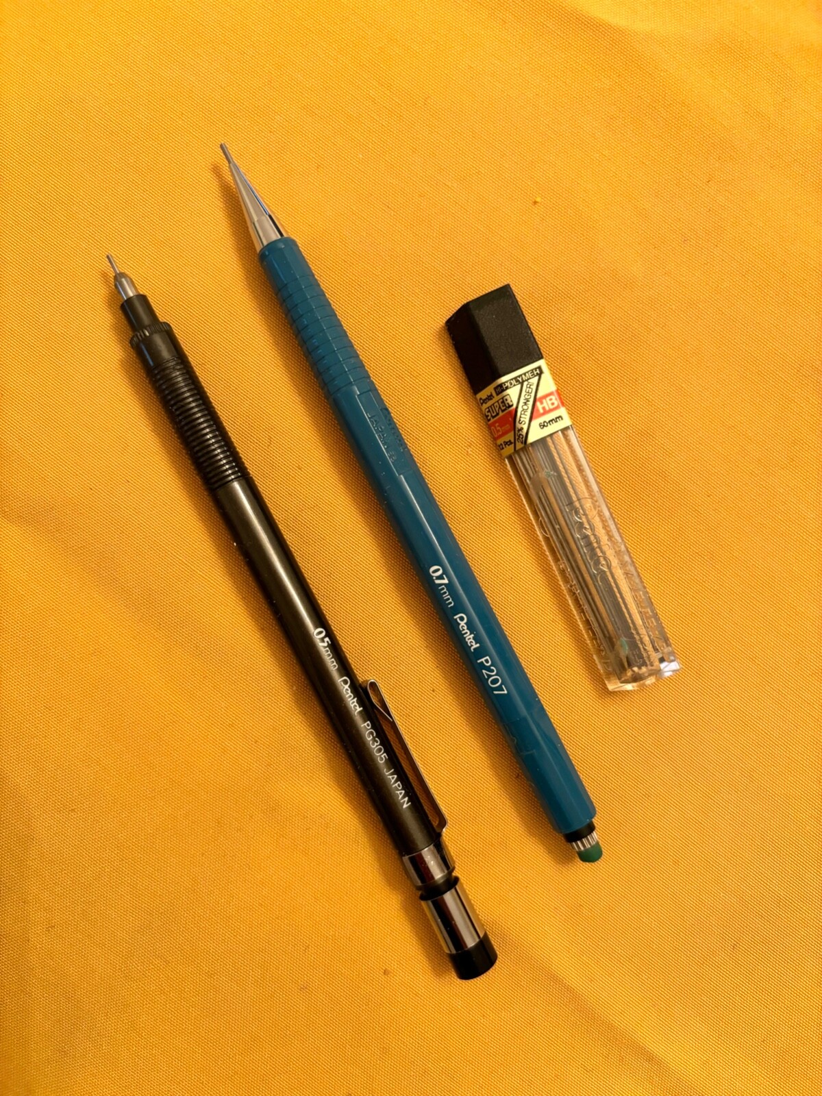 Vintage PENTEL 0.5mm / 0.7mm mechanical pencils P207 / PG305 Japan Embossed Logo
