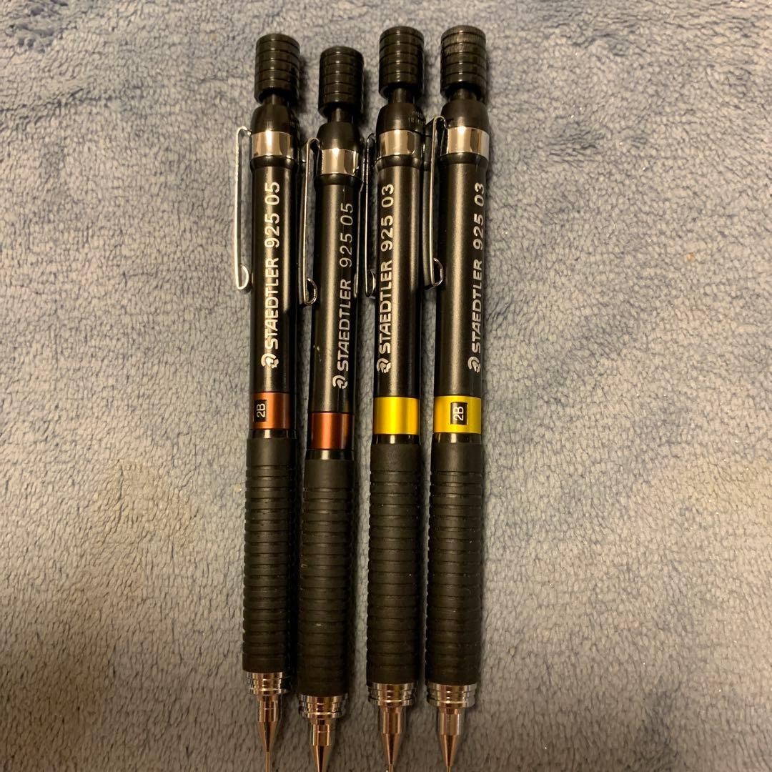 Discontinued Staedtler 925 03 05 Mechanical Pencil Set For Drafting
