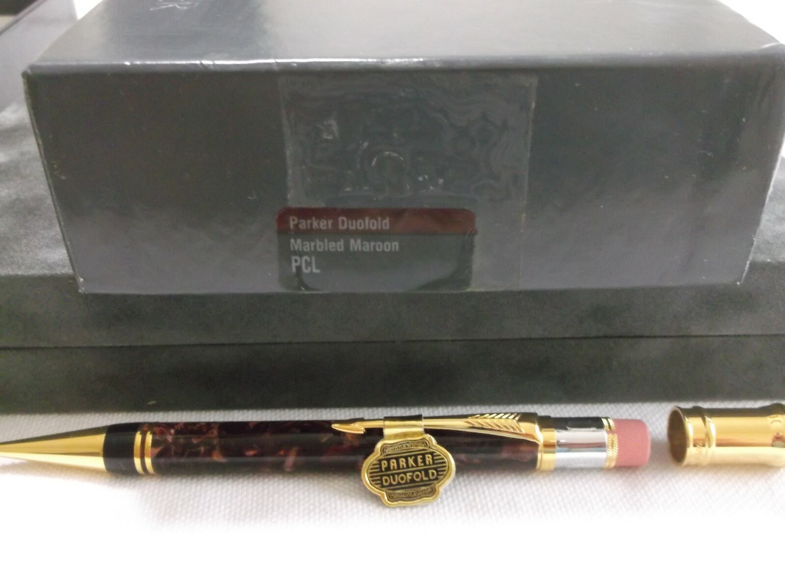 PARKER DUOFOLD MARBLED MAROON & GOLD 0.9 mm PENCIL / NEW IN BOX / MADE IN UK