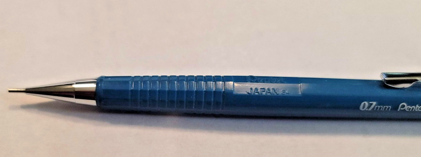 Vintage Blue Pentel Mechanical Pencil P207 7mm Japan Lot o 2 with Box of Lead