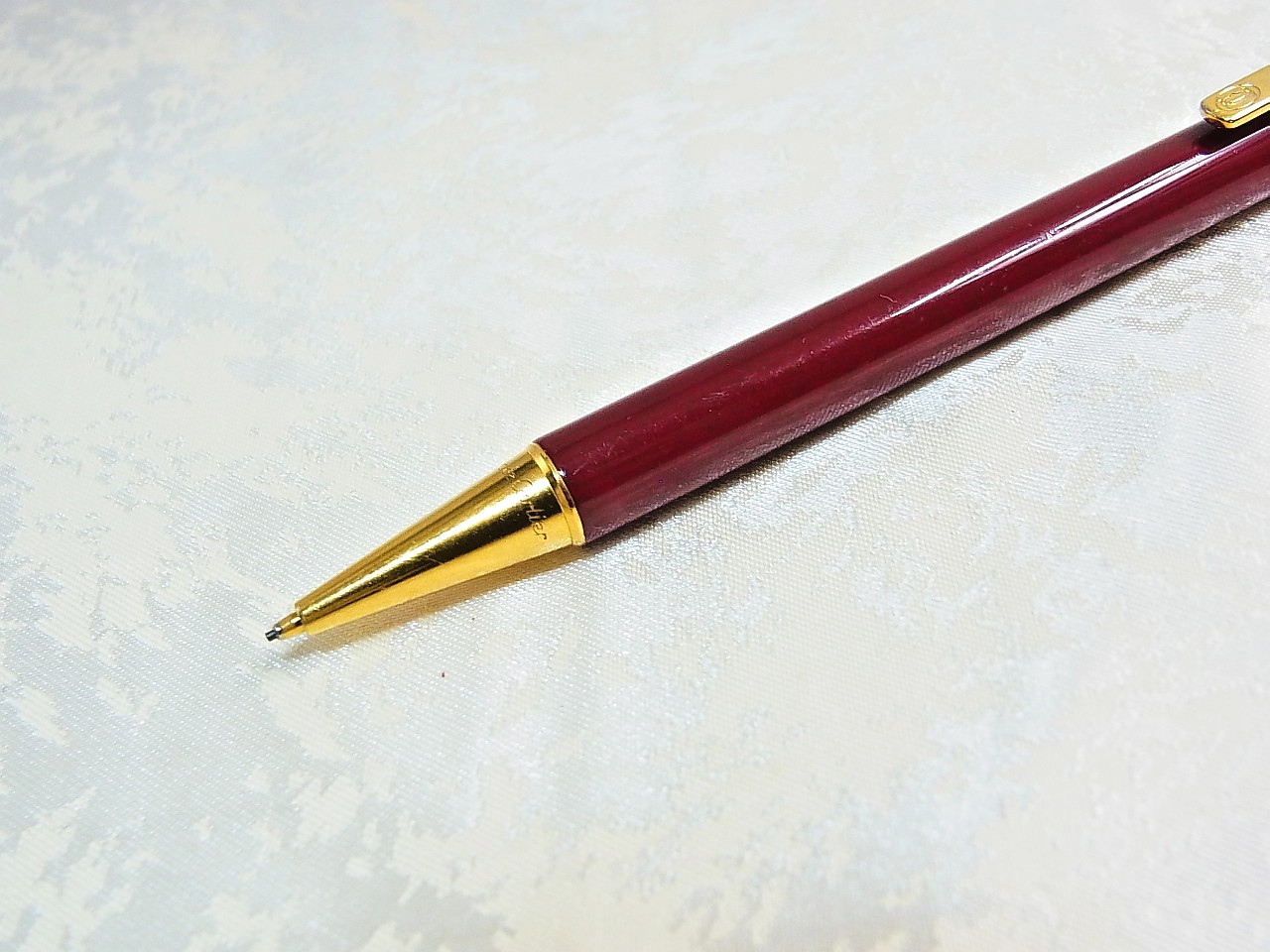 Cartier Must de Mechanical Pencil Click Action Bordeaux Gold with Leather Case