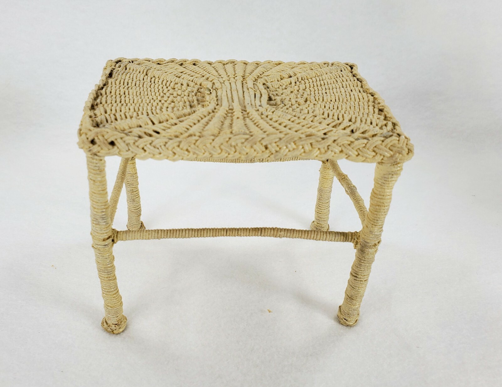 ANTIQUE 4 Pieces Handmade Wicker Wire Doll House Furniture – Dewey Estate Mass.