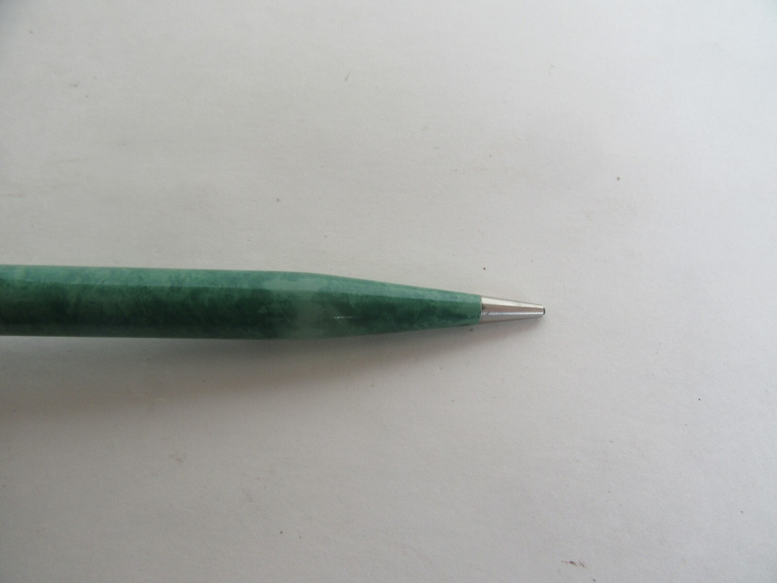 Vintage 1920’s Eversharp Jade Green Mechanical Pencil (5 3/8″)