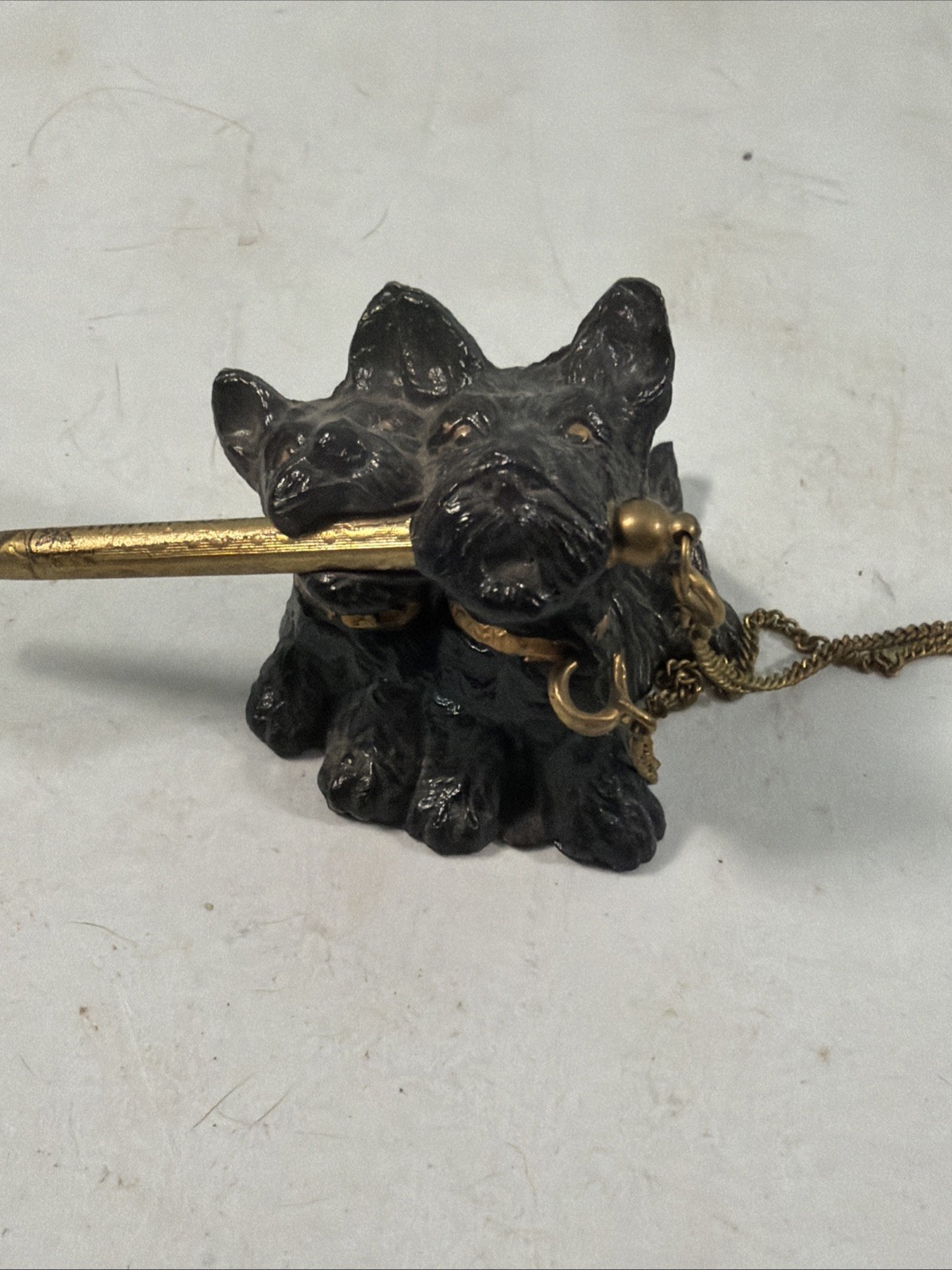 VTG MCM Solid Metal Scottie Dogs Leashed w/Chain Pencil holder Ge3