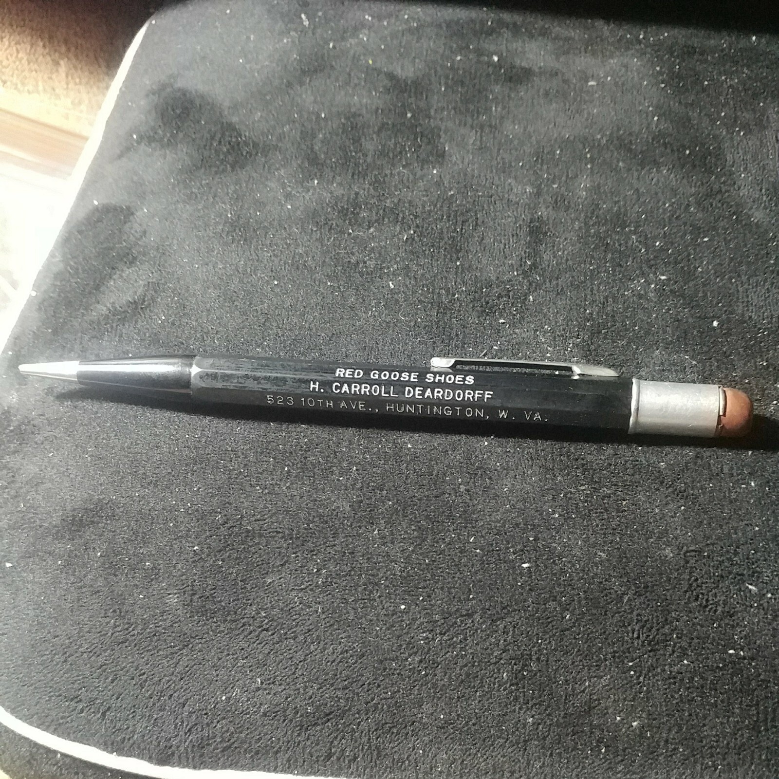 Autopoint Mechanical Pencil-Red Goose Shoes/Deardorff-Huntington-black-wide body