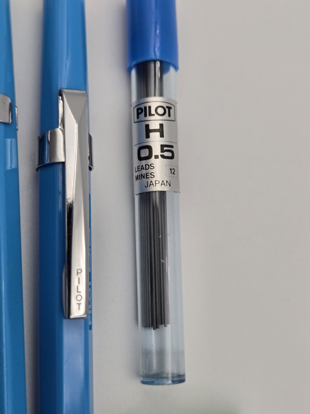Vintage Pilot 0.5mm Mechanical Pencils Blue Pair + Lead & Eraser Case Kit Japan