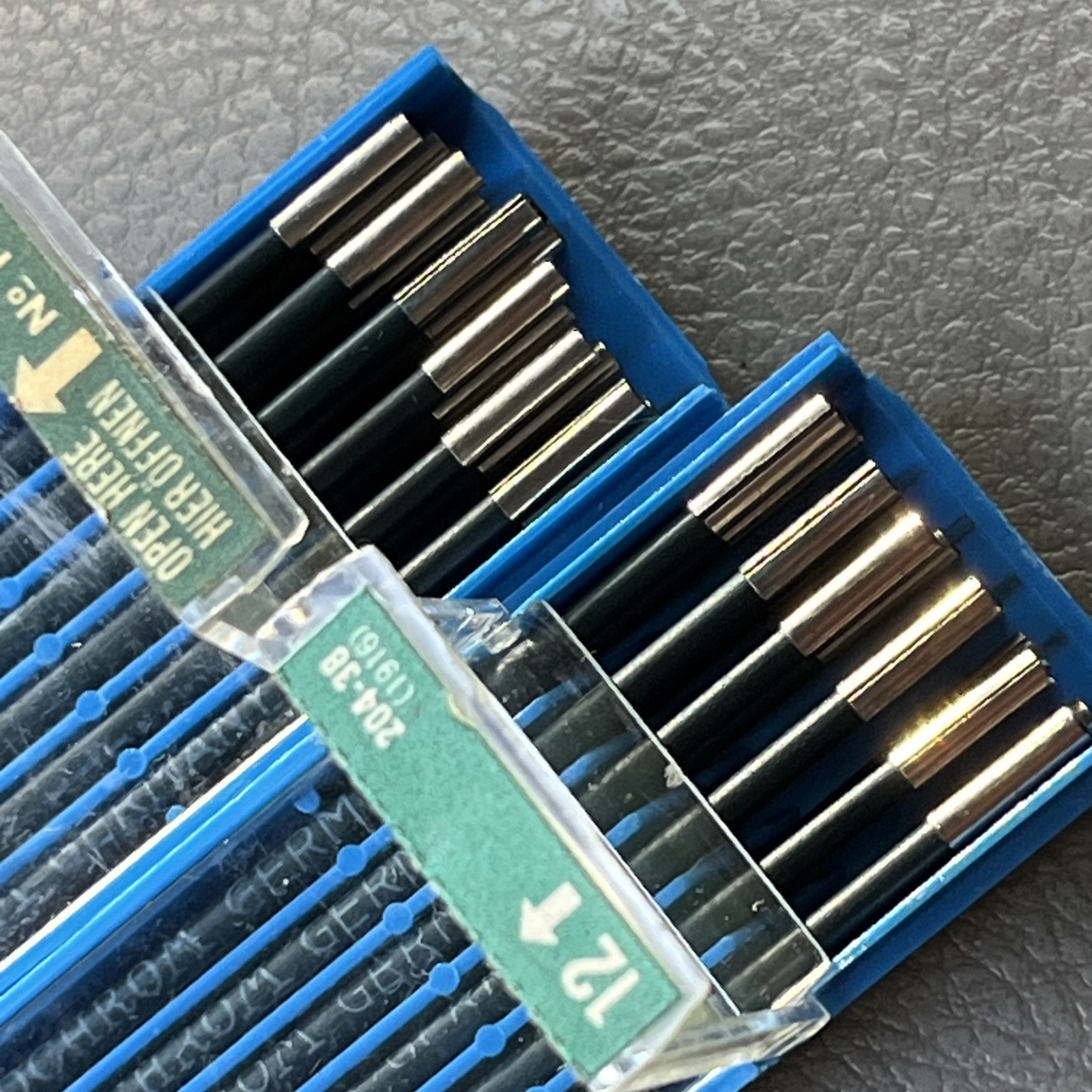 2 Staedtler Mars Lumochrom Blue & Green 24 Leads 204 / 1916 for Technical Pens
