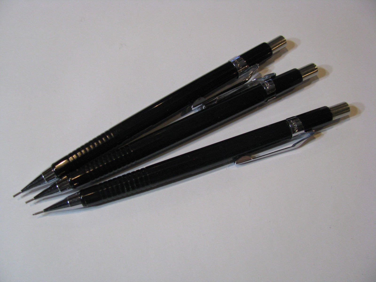 3pc Lot Set 0.5mm Pentel P205 Mechanical Drafting Pencil Black Plastic Barrel