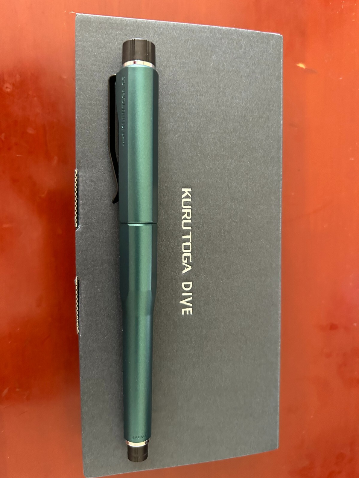 Uni Kuru Toga DIVE Automatic Core Mechanical Pencil M5-5000 Green 0.5mm