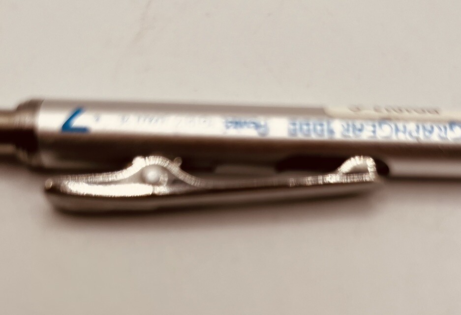 Pentel Graph Gear 1000 Pen 0.7mm (PG1017-C) Silver/Blue Textured Mechanical