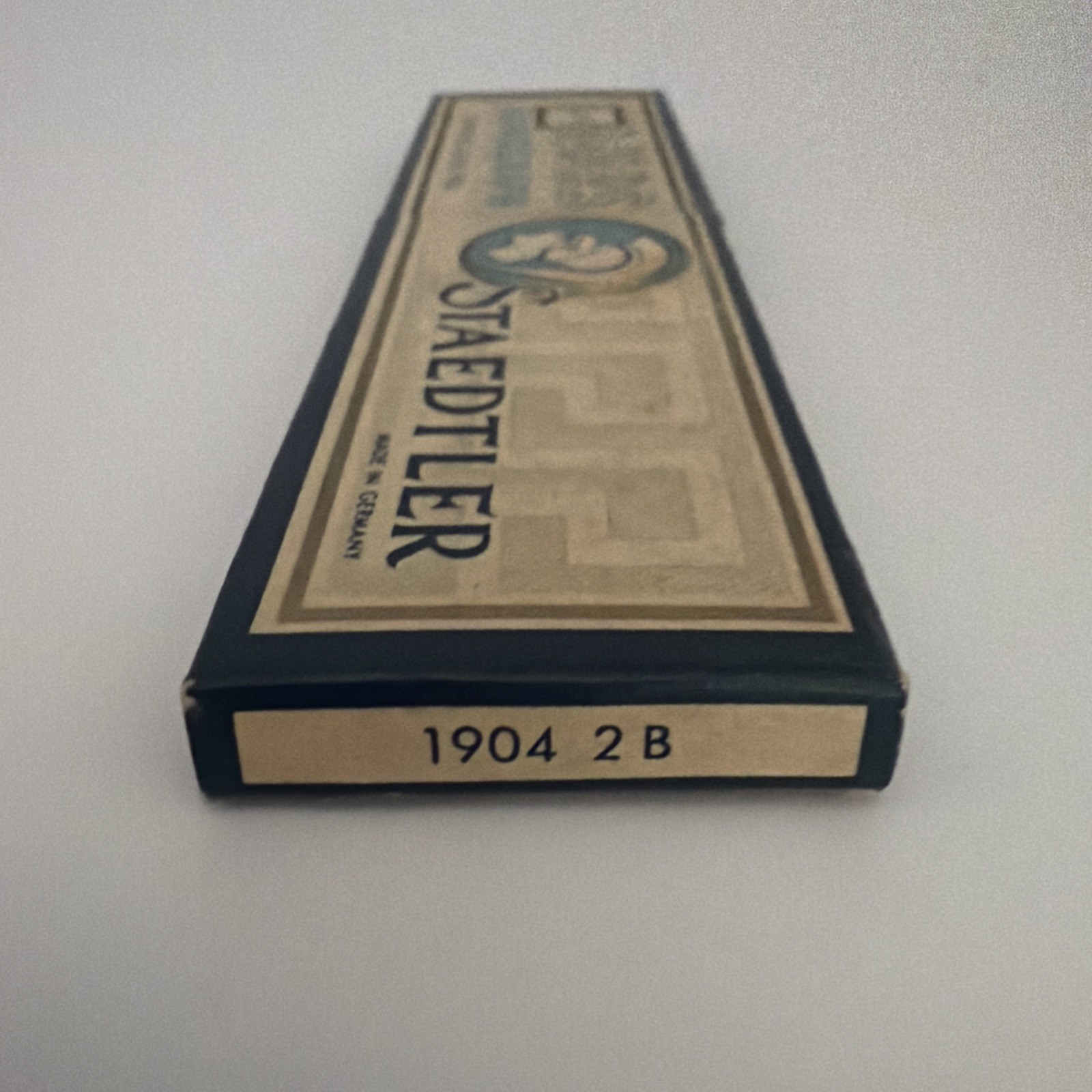 Vintage Box of Mars Lumograph Staedtler Drawing Leads No. 1904-2B Nice