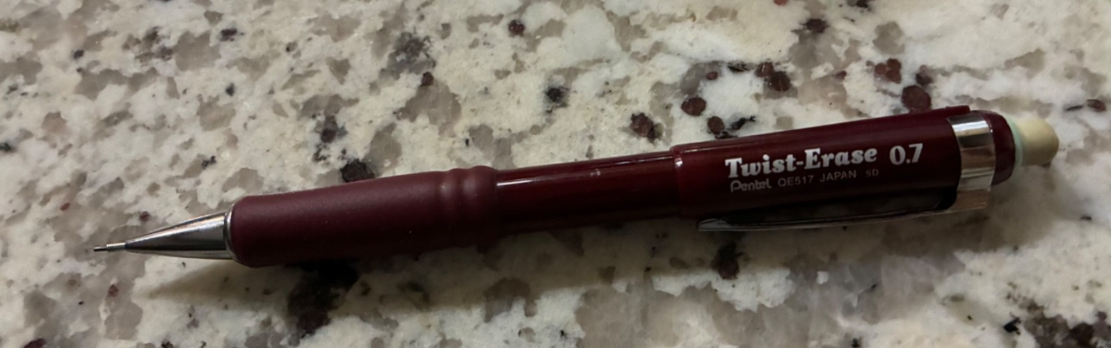 Pentel Mechanical Pencil QE517 Japan Burgundy 0.7 Twist-Erase Metal Tip VTG Rare
