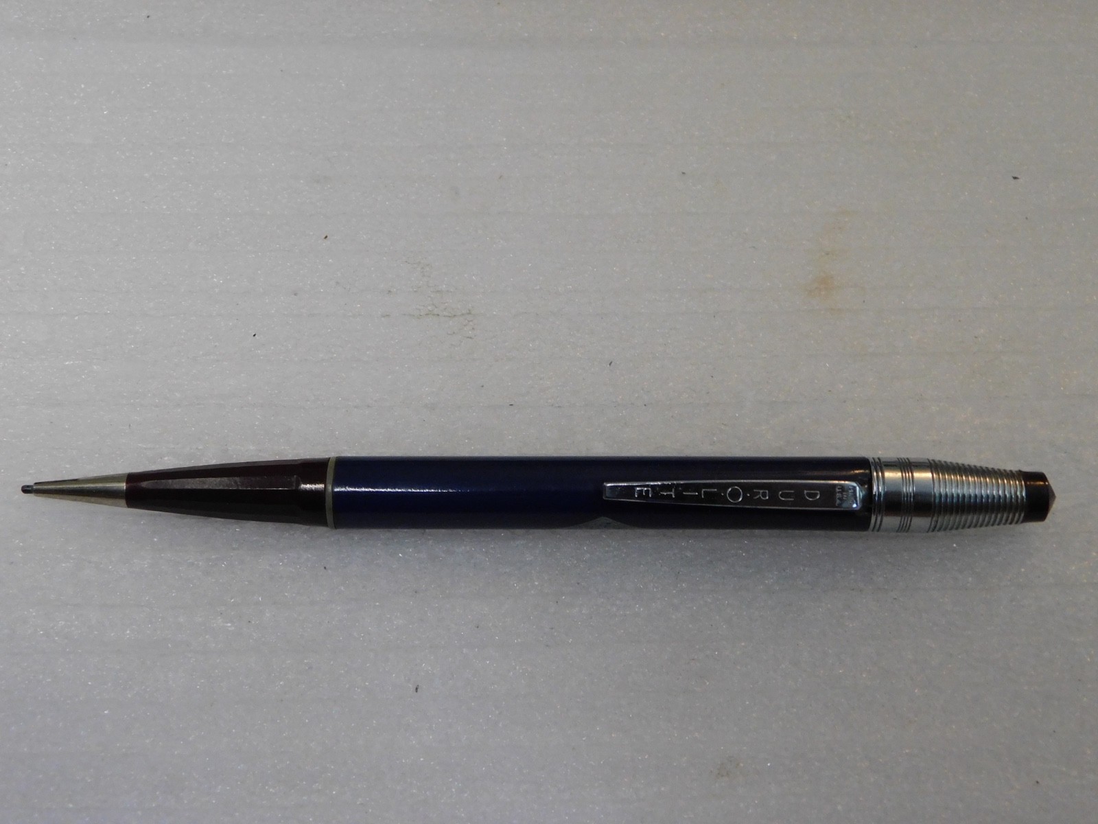 Unique Durolite Advertising Industrial Diamonds F.F. Gilmore Mechanical Pencil