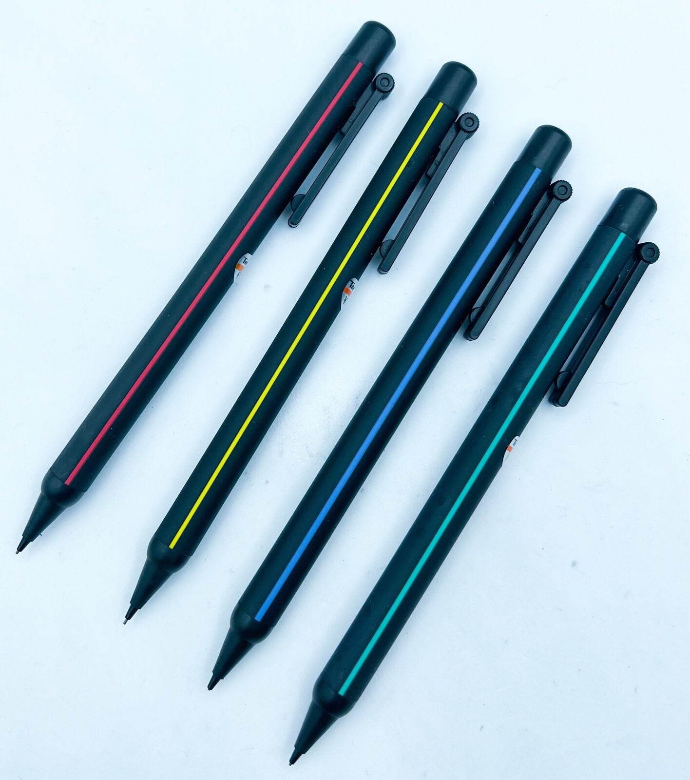 New Tombow Runner Mechanical Pencil 0.5 mm SH-300JR auto feed Leading 4pcs Set
