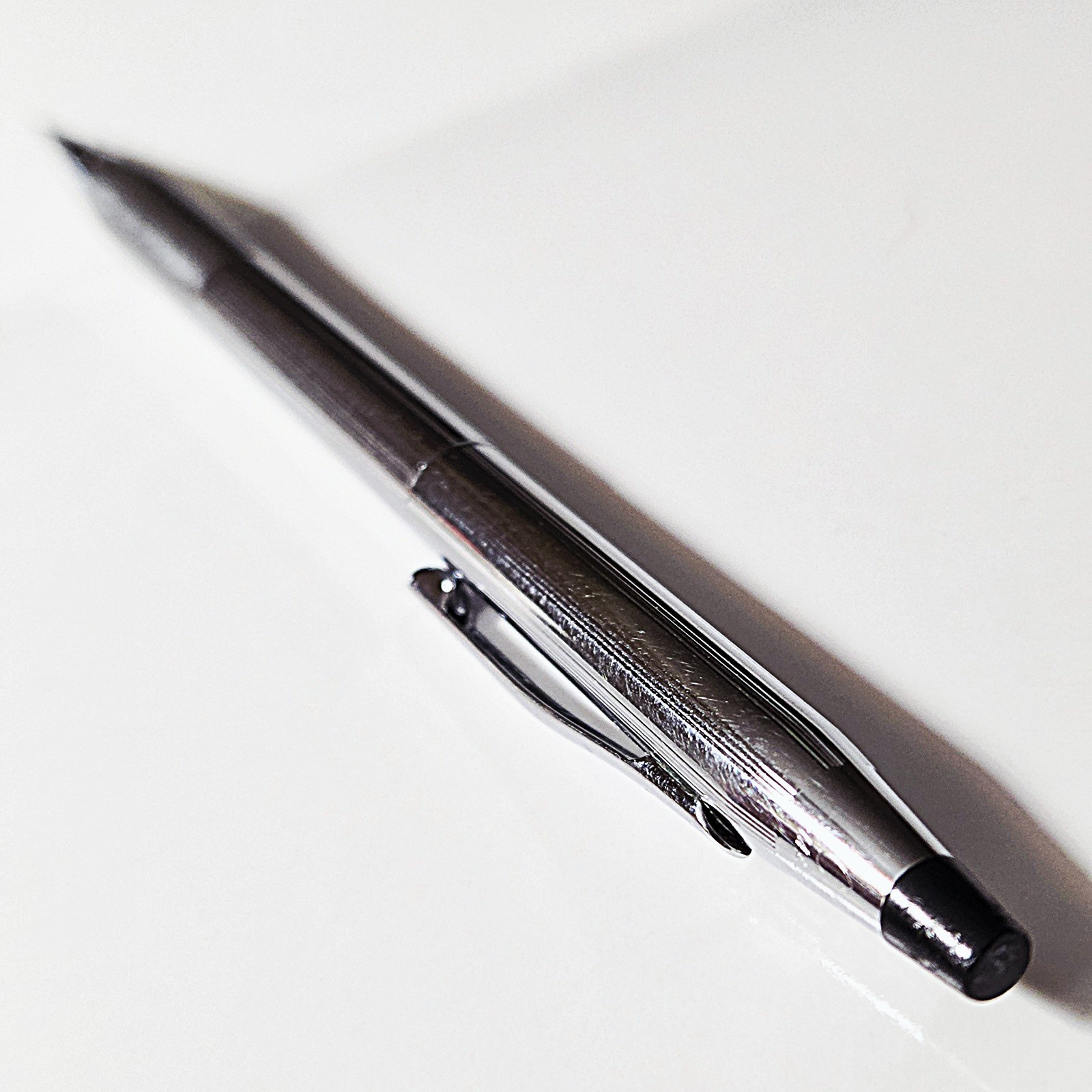 Vintage Cross Century Chrome w/Knurled Grip .9mm Pencil 1960’s USA (No Monogram)