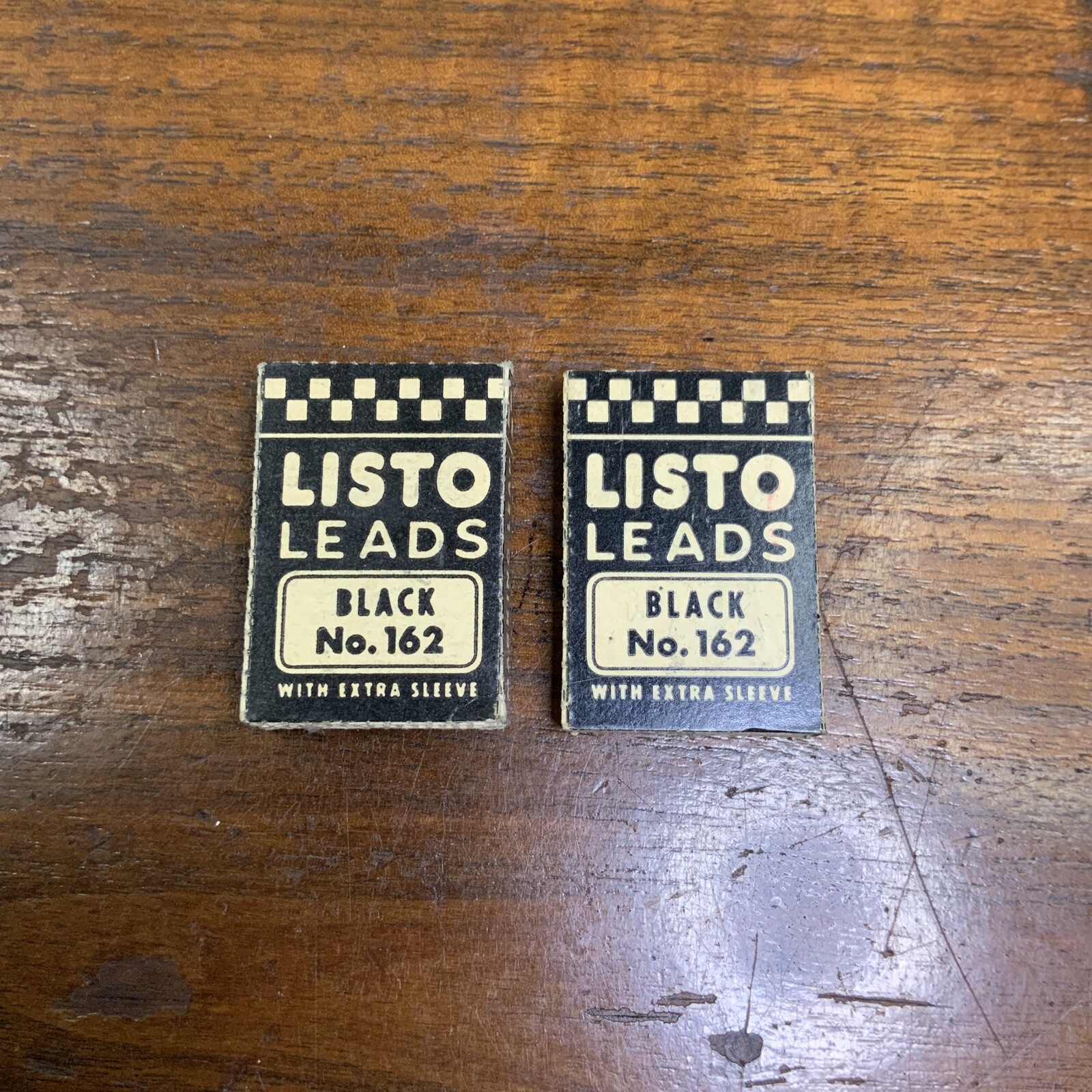 Lot of Vintage Listo Leads Black No. 162 Marking Leads see pics.