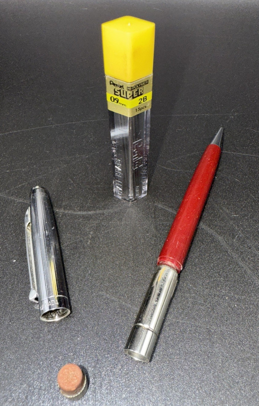 North-Rite Mechanical Pencil and open Pentel High-Poly 0.9 Replacement lead