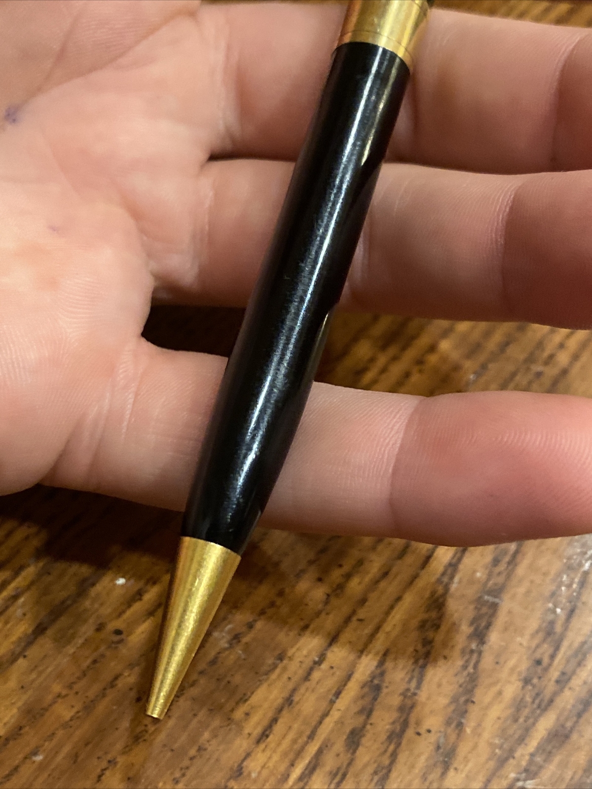 RARE Vintage VENUS Model 047 G Mechanical Twist Pencil Black w Gold Tone Accents