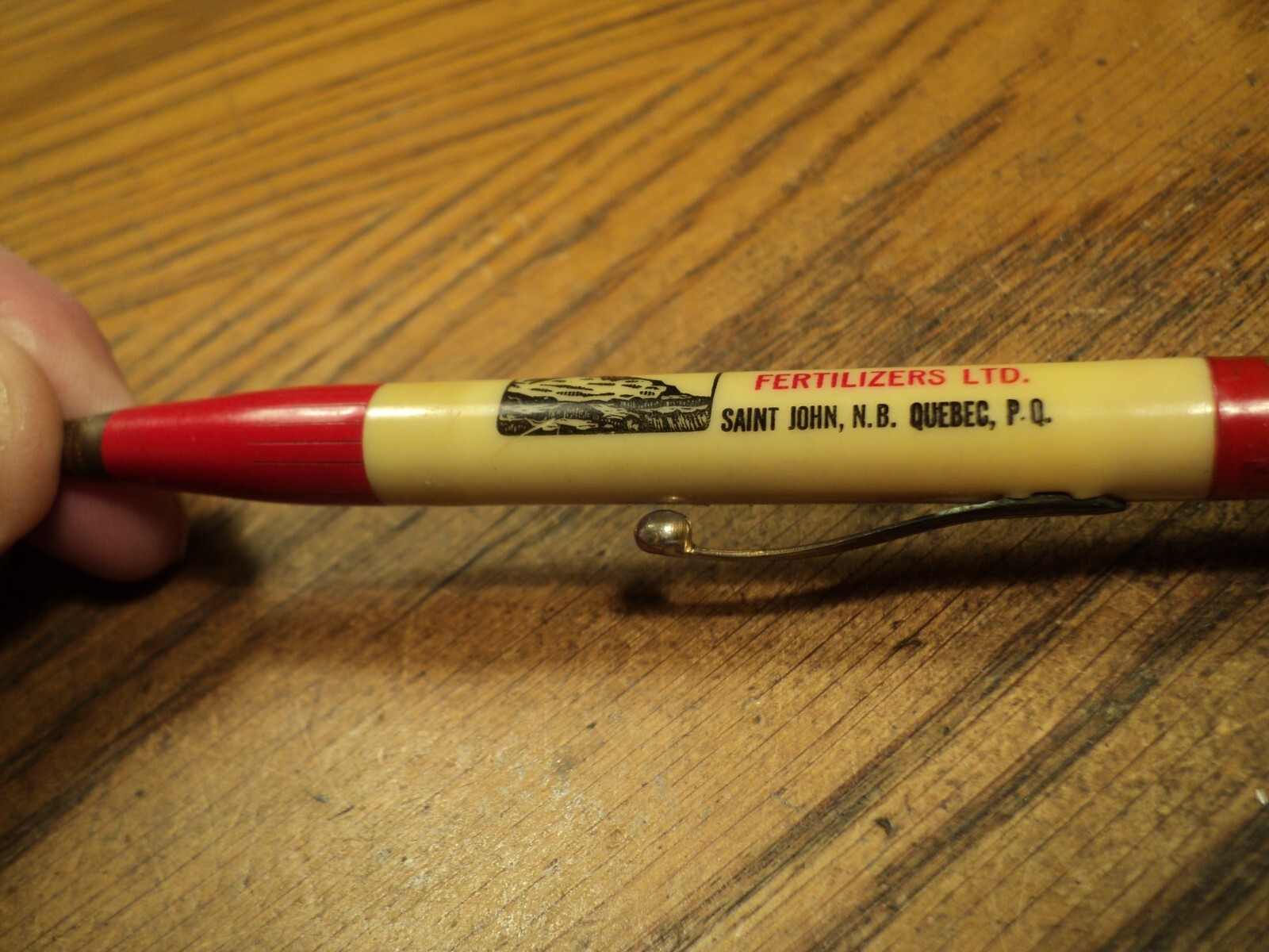 Vintage Ritepoint Mechanical Pencil Albatros Granular 5-3/8″ Clear Top B