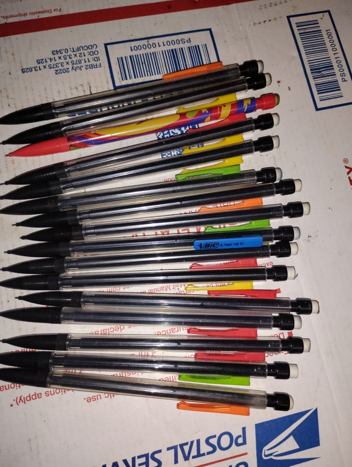 Lot of 16 BIC Mechanical Pencils 0.7mm #2 Assorted Colors