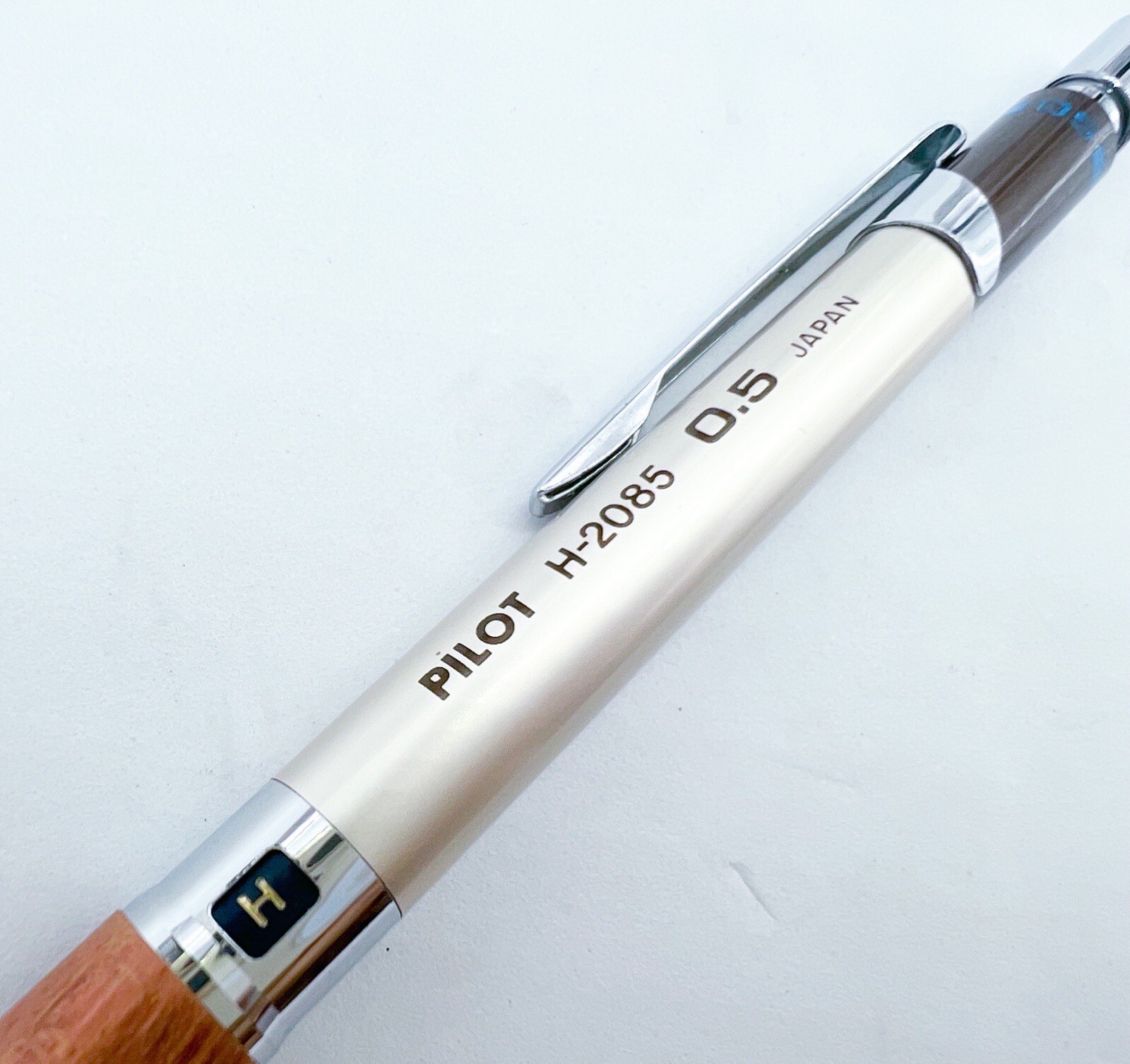 NOS Pilot H-2085 drafting Mechanical Pencil 0.5mm Natural wood grip