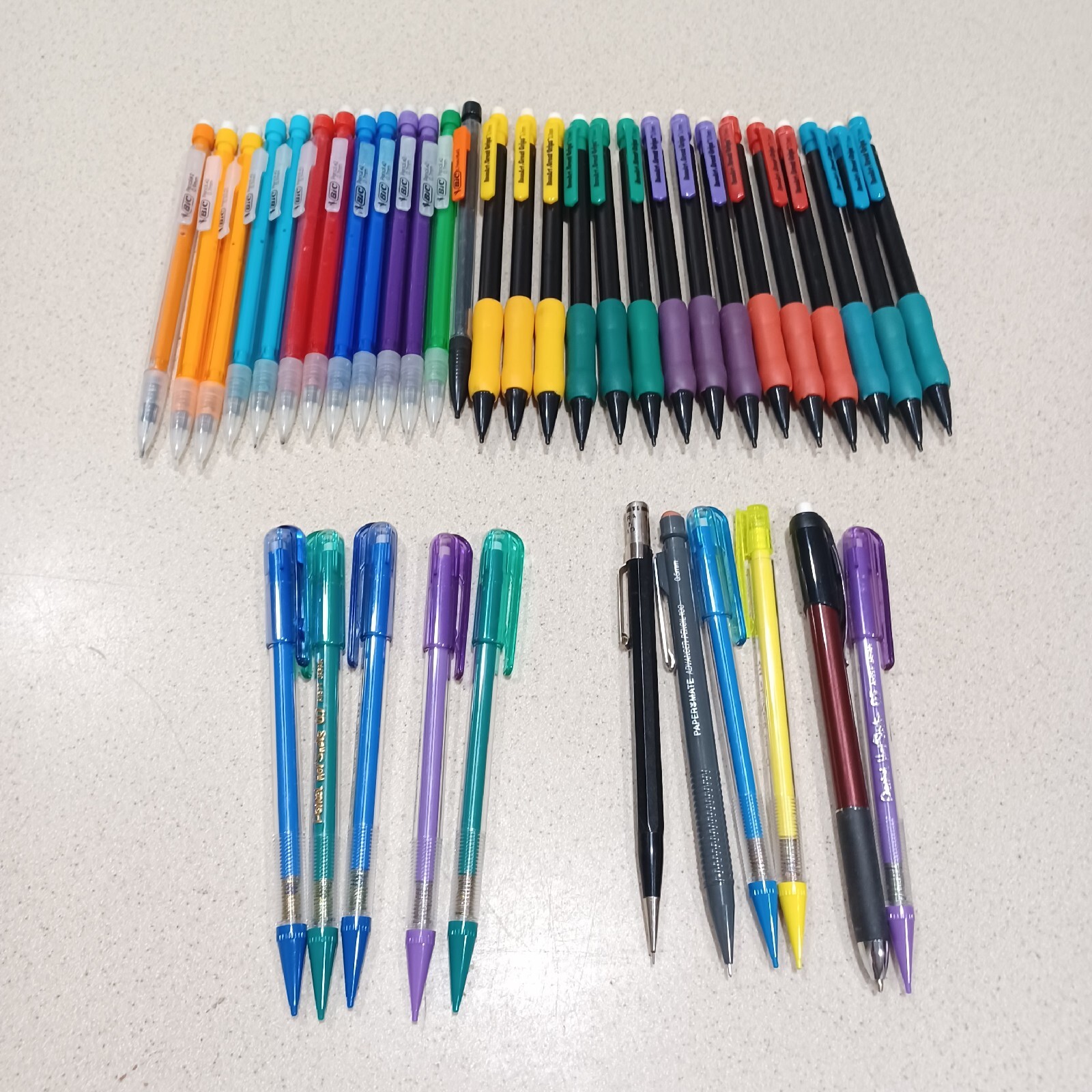 Lot of 40 Mechanical Pencils. Mix Brands 0.5mm,0.7mm & 0.9mm. Pre-owned