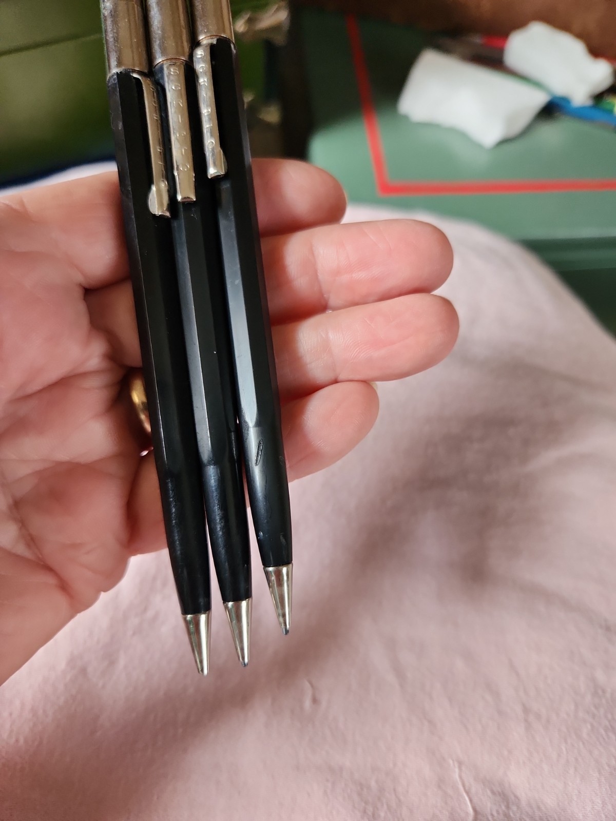 Vintage Autopoint Mechanical Pencil Black, 0.9mm Lead, Very Good Condition.