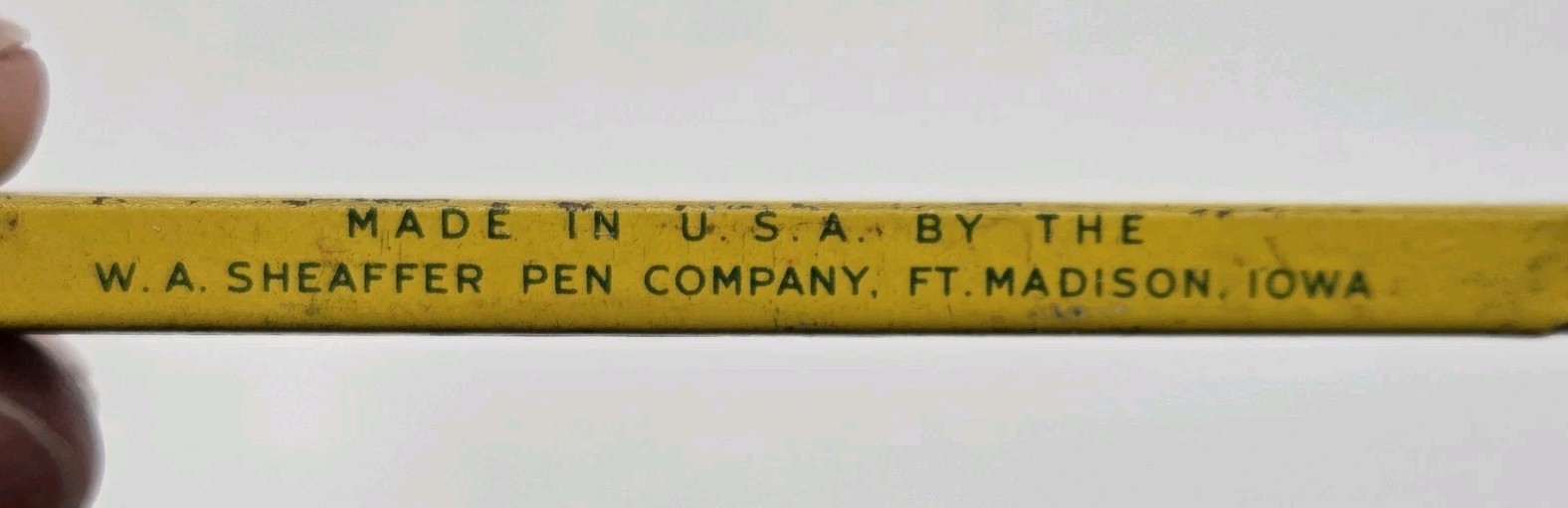 Sheaffer’s Fineline Thin Leads Tin F Firm F15 – Made in USA VTG