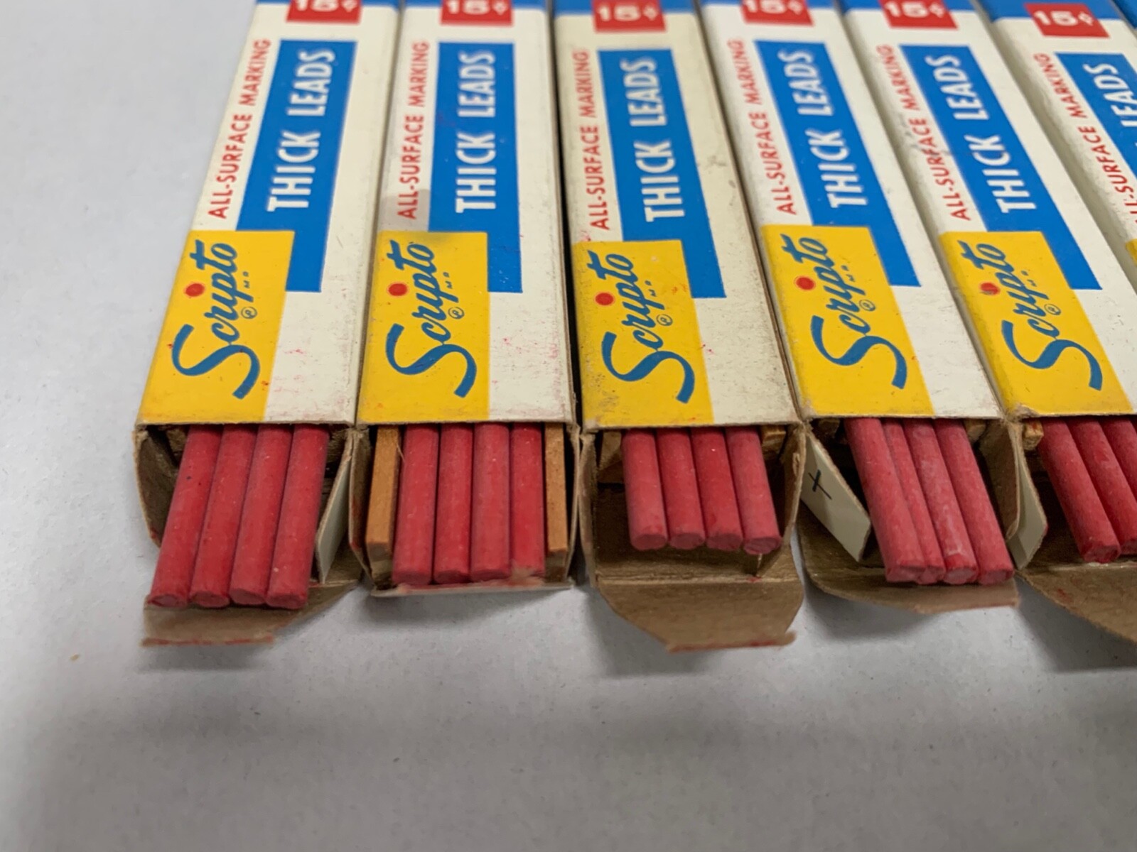 LOT Vintage Scripto G920 Mechanical Pencil Thick Red Leads Refills (A7)