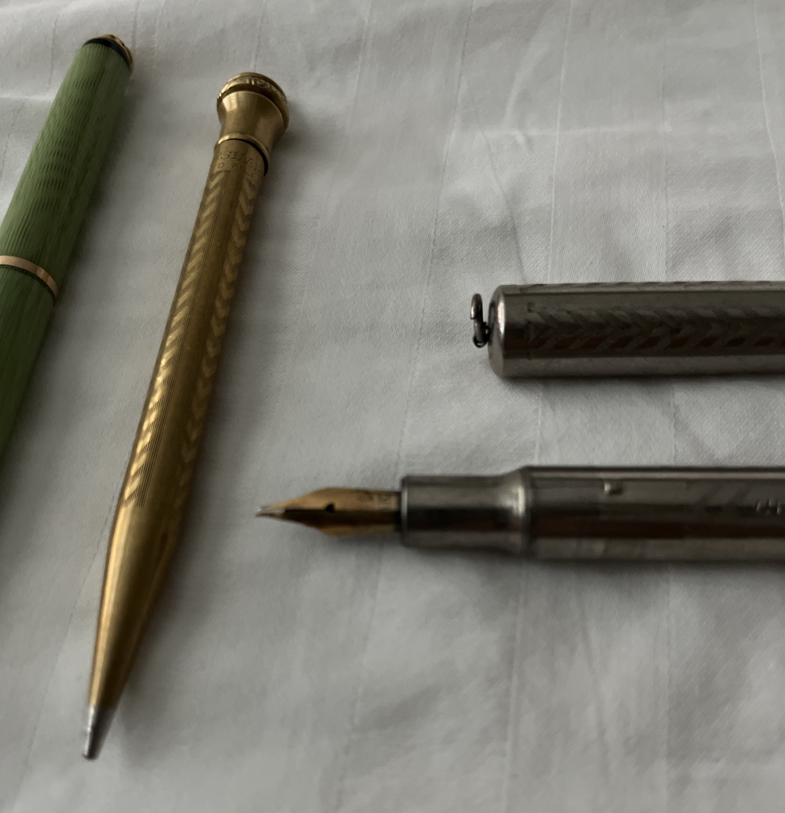 Vintage (1) Fountain Pen /14k Nib+ 2 VTG. Mechanical Pencils- Made In USA- As Is