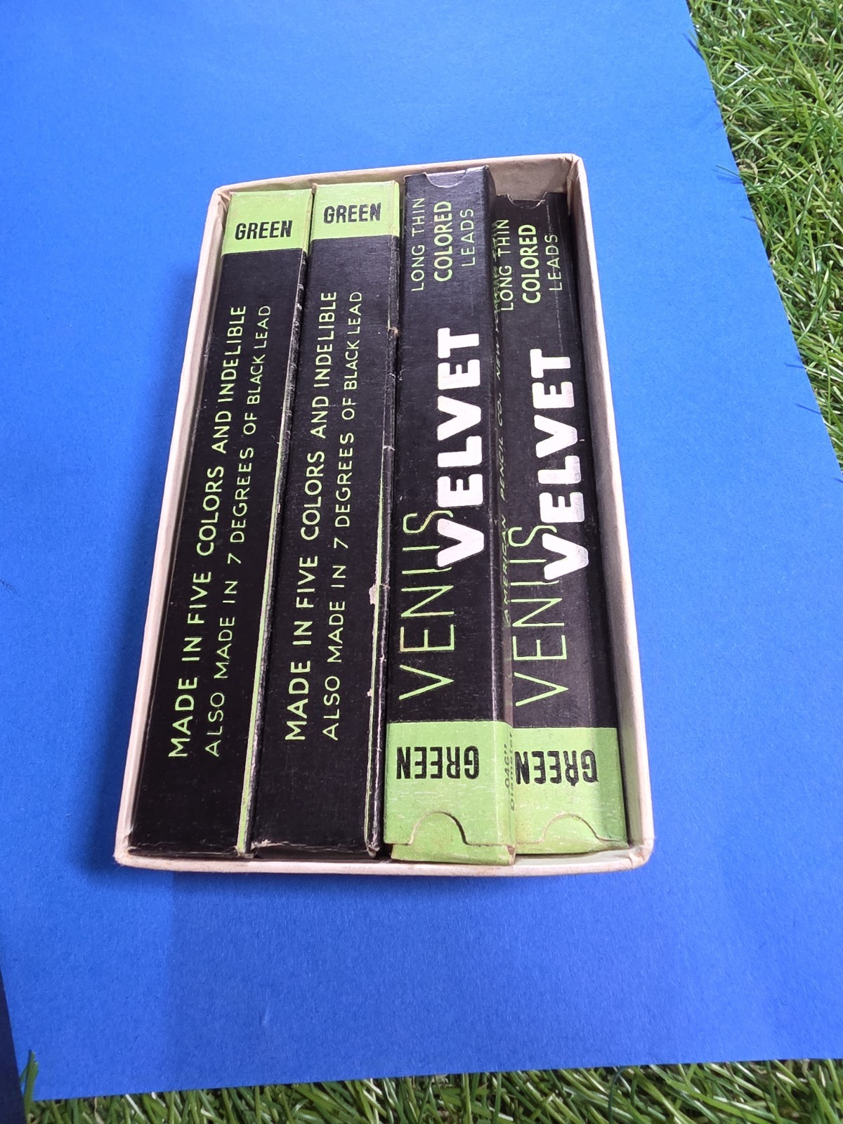 11 Boxes Vintage nos VELVET Mech. Pencil Leads ~ 4″ GREEN .046 1.18mm
