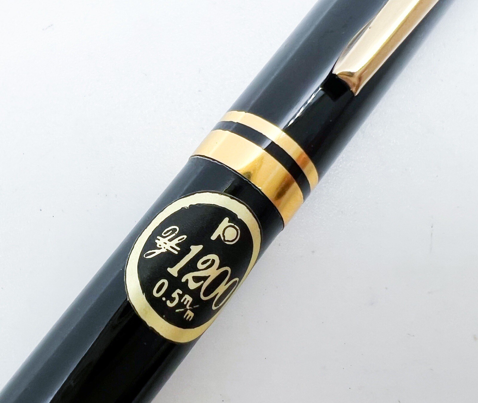 NOS platinum Mechanical Pencil 0.5mm Black Gold Color Fully Functional Japan