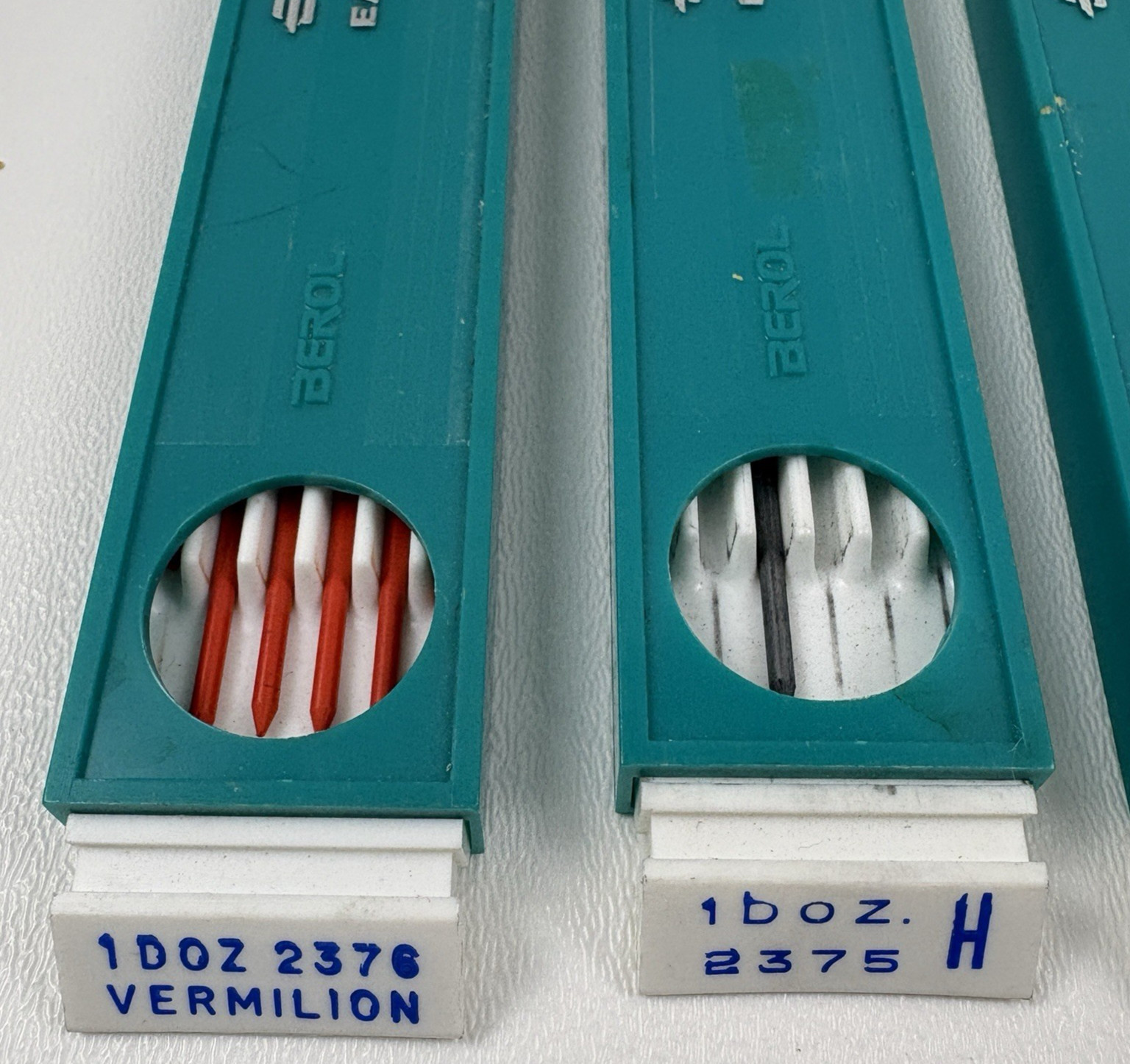 VTG Berol Turquoise Eagle Drawing Leads 6 Sets 32 Total H HB 2H 4H 6H Vermilion