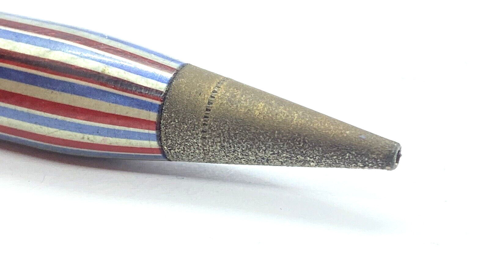 VINTAGE MAJESTIC MINI PENCIL IN TRI COLOR RED & BLUE & WHITE MADE IN USA