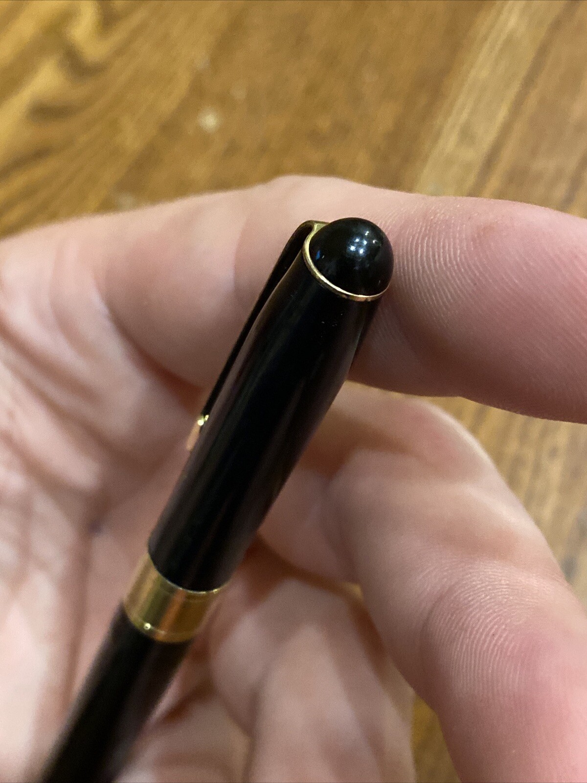 RARE Vintage VENUS Model 047 G Mechanical Twist Pencil Black w Gold Tone Accents