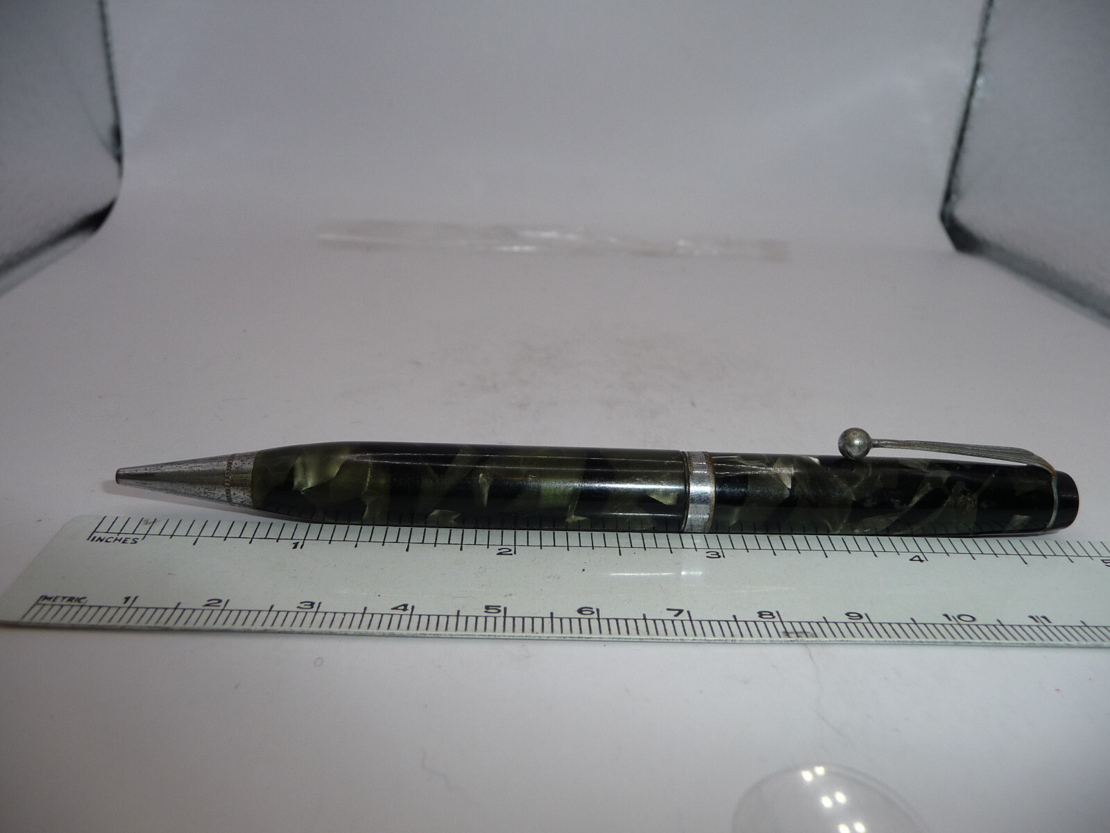 Parker Vintage Black and Gray 1935 Challenger Marble Pencil-working