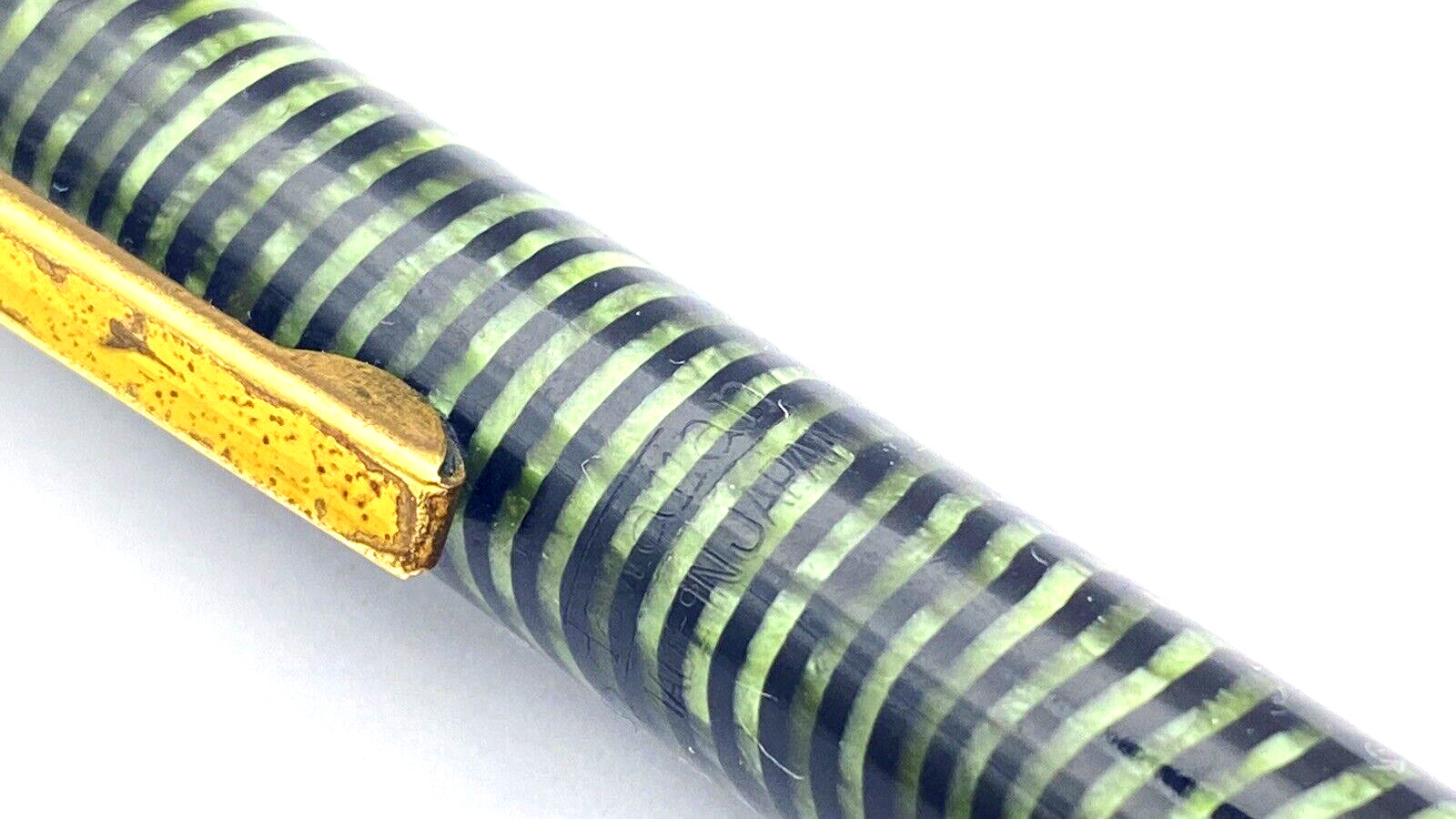 VINTAGE HAWAIIAN PENCIL IN GREEN SWIRL EVERSHARP SKYLINE STYLE MADE IN JAPAN