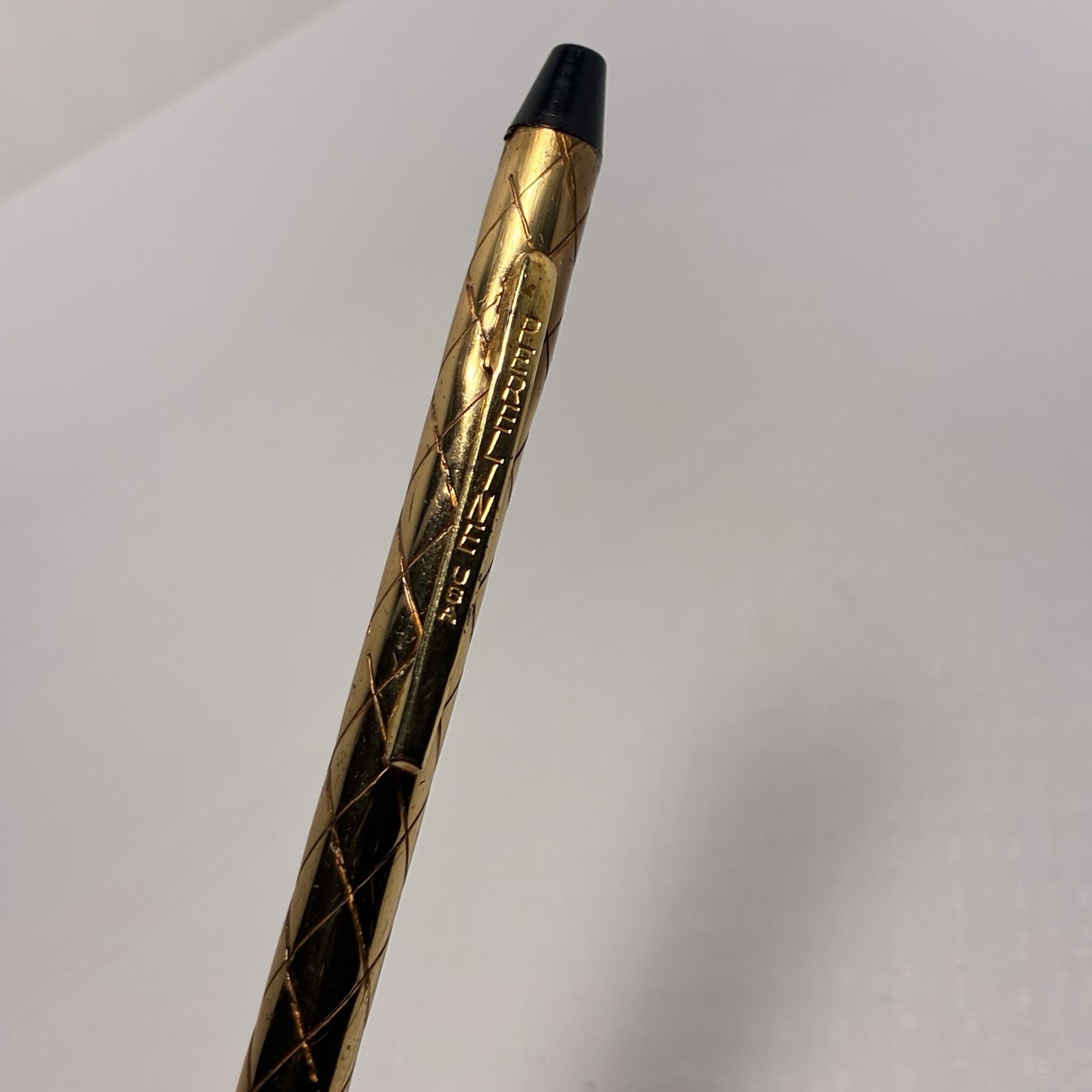 Vintage 1920s Pereline USA Gold Tone Diamond Pattern Mechanical Pencil Works