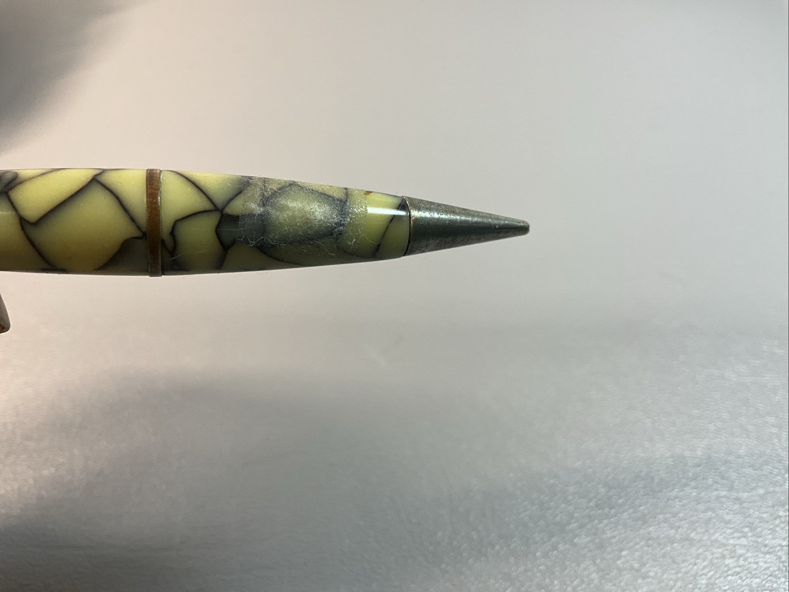 Vtg Miniature Mechanical Golf Pencil Ring Top 3” Long Marble Look (S976).