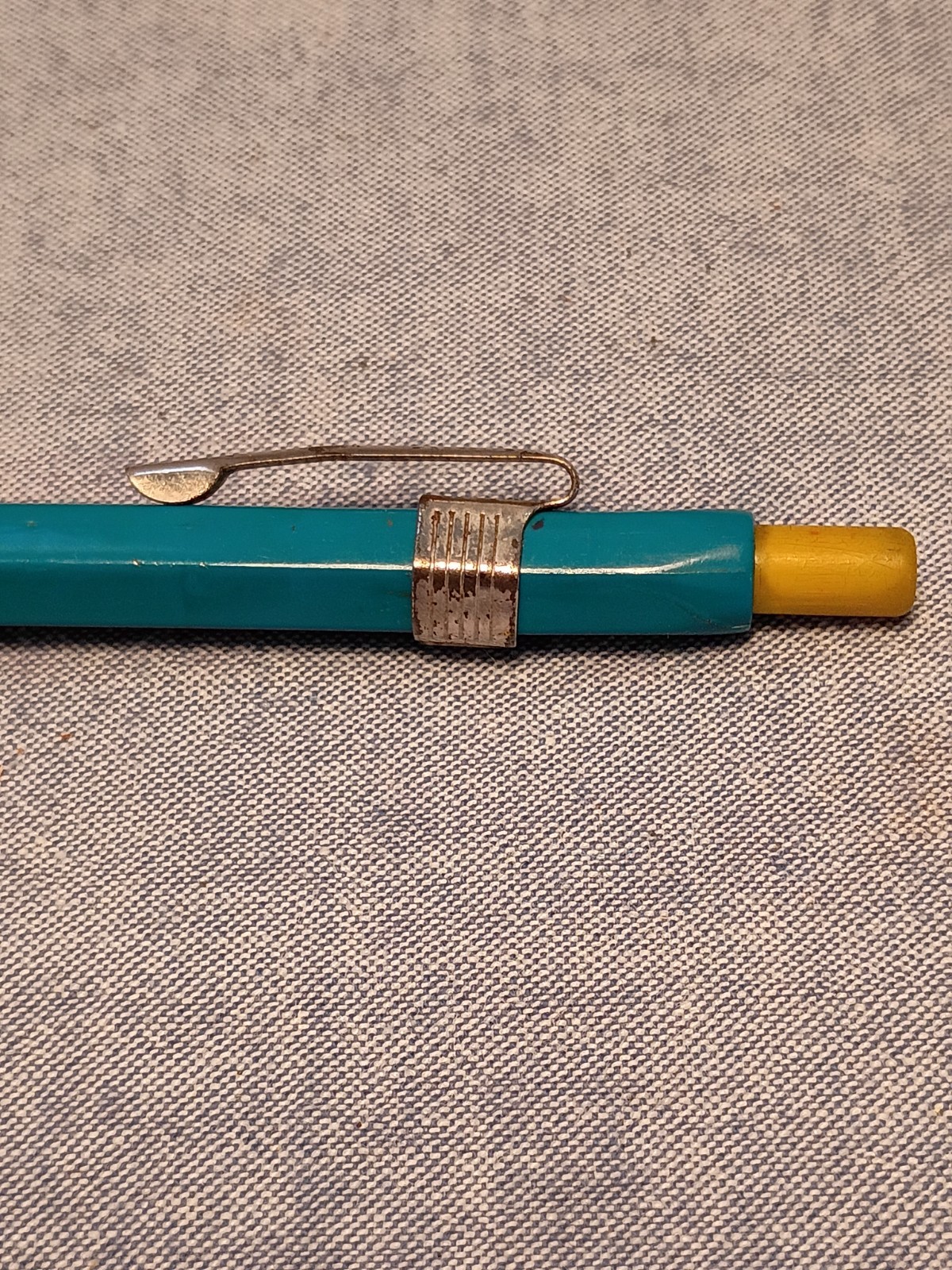 Vintage Eagle Turquoise 10 Mechanical Pencil made in England.-used-