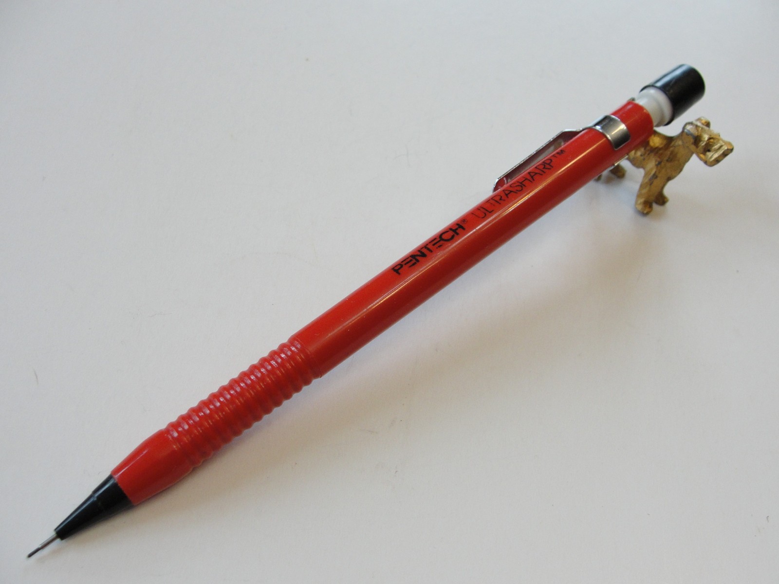 Vintage Pentech UltraSharp 0.5mm Red Black Mechanical Pencil