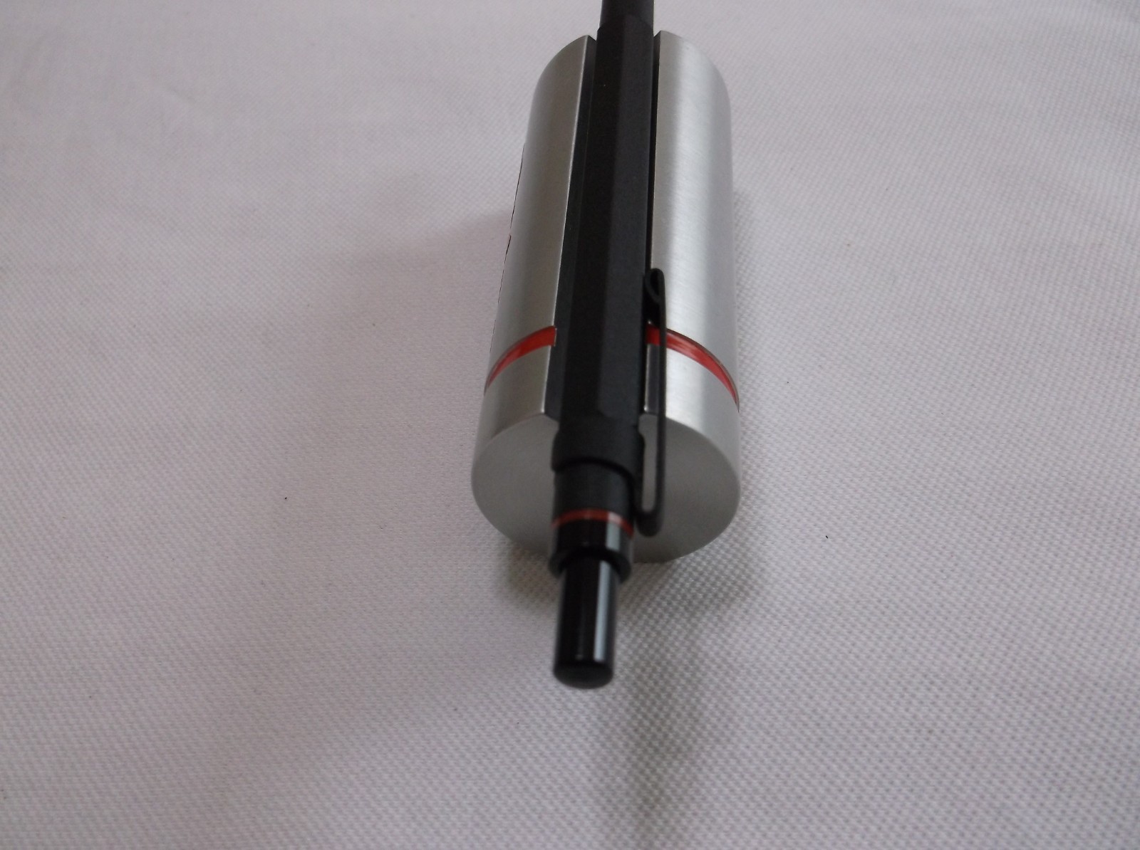 ROTRING 600 NEWTON HEXAGONAL BLACK 0.7 MM PENCIL / 46581