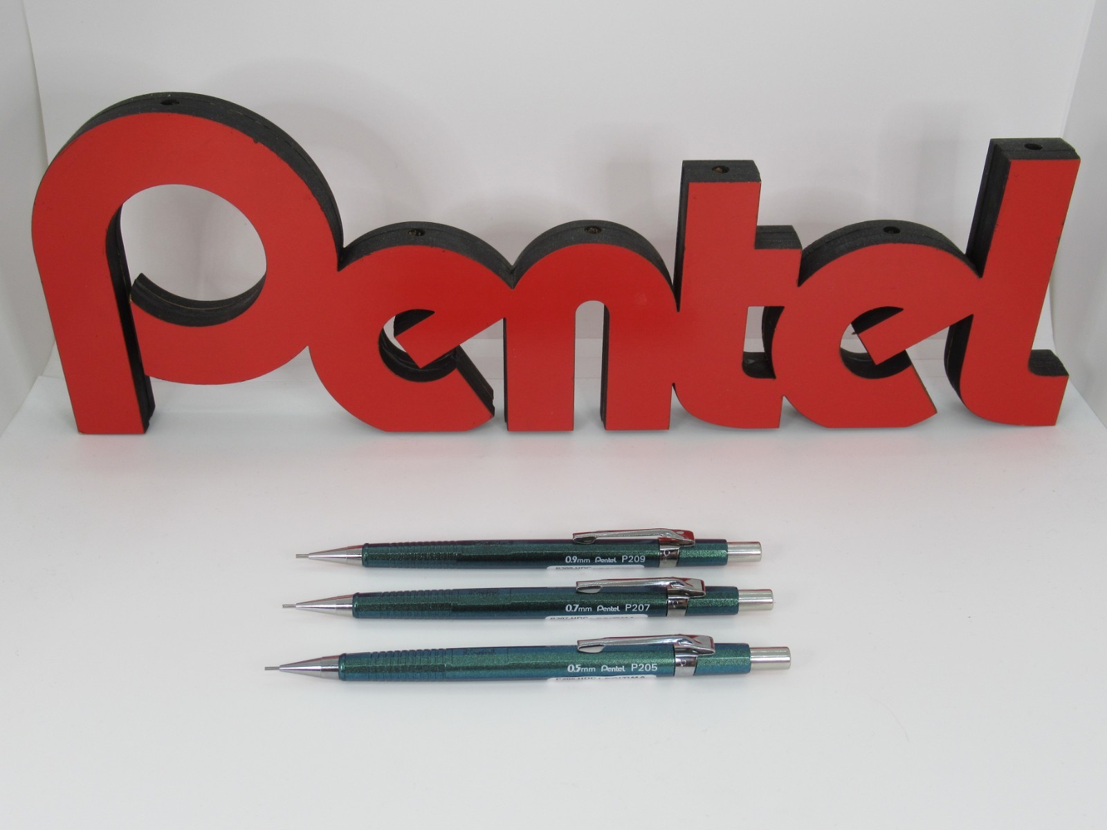 Pentel P200 Collection Hybrid – Green-Blue, Set of 3 (Brazil)