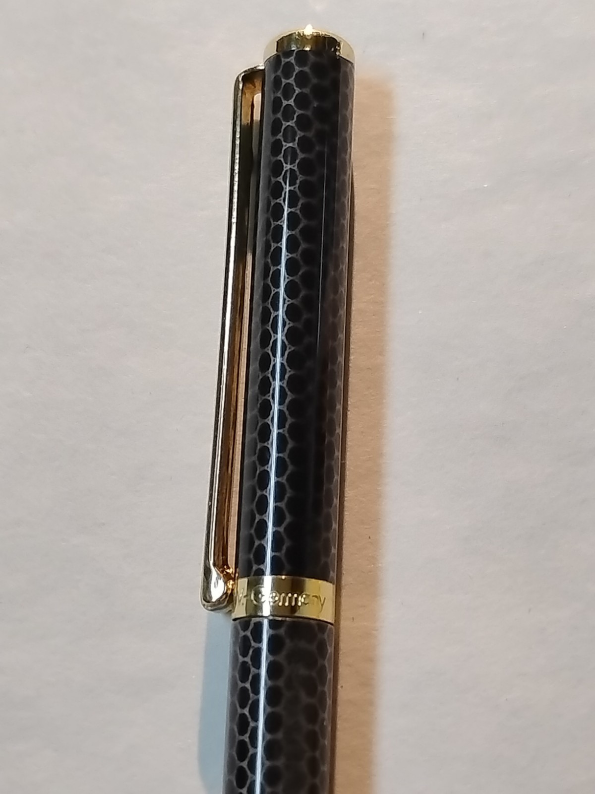 VTG Elysee Cobra Grey/Black Honey Comb mechanical pencil-case not included #91