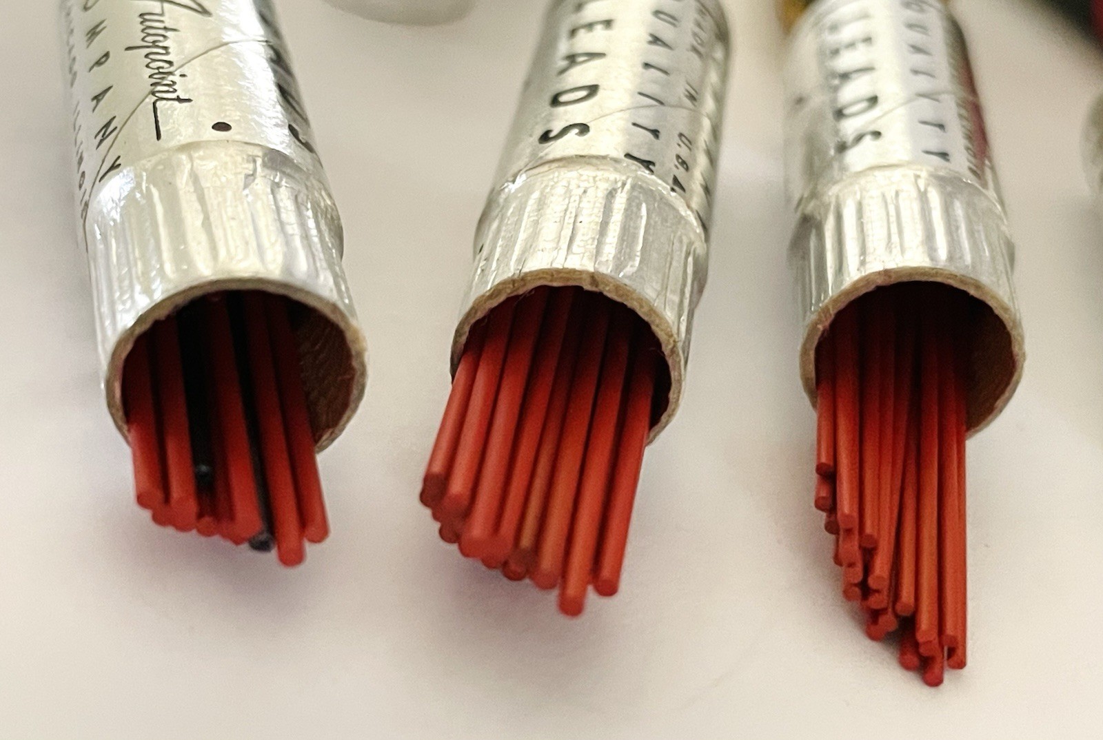 Lot of Vintage AUTOPOINT Mechanical Pencil Lead USA , Black Red Blue & 1 Evrshrp
