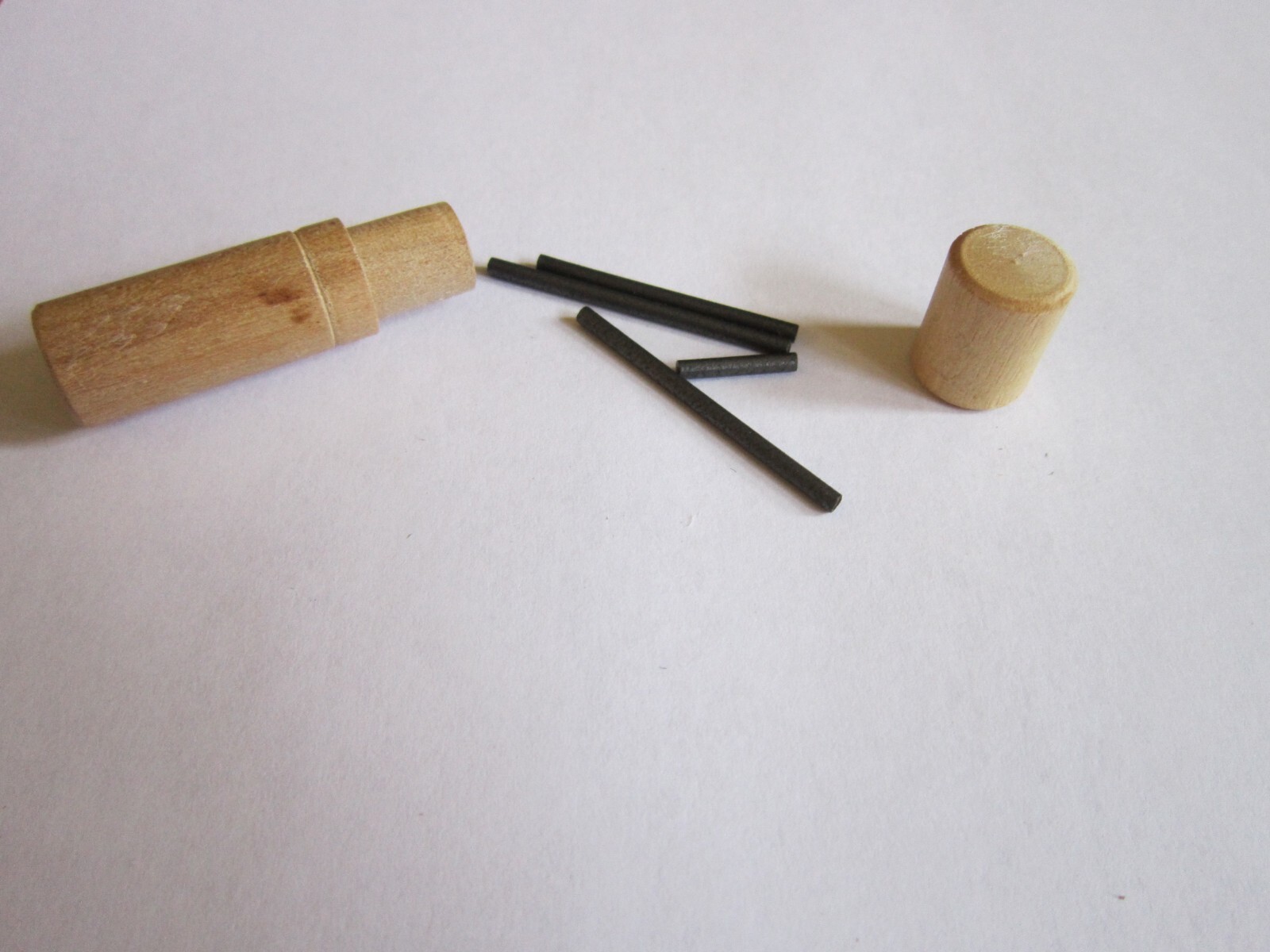 Vintage Wood Case for Small Lead for pencils 1 5/8″ tall holder tube FREE SHIP