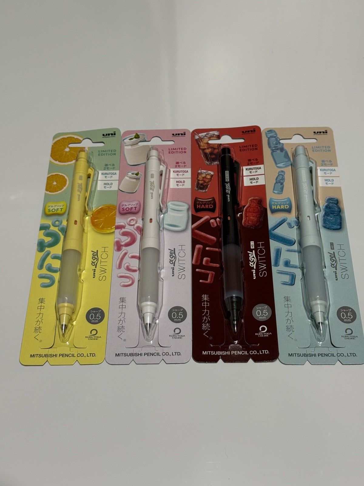Uni Alpha Gel Mechanical pencil Set Of 4 Kuru Toga System Japan 0.5mm Limited。